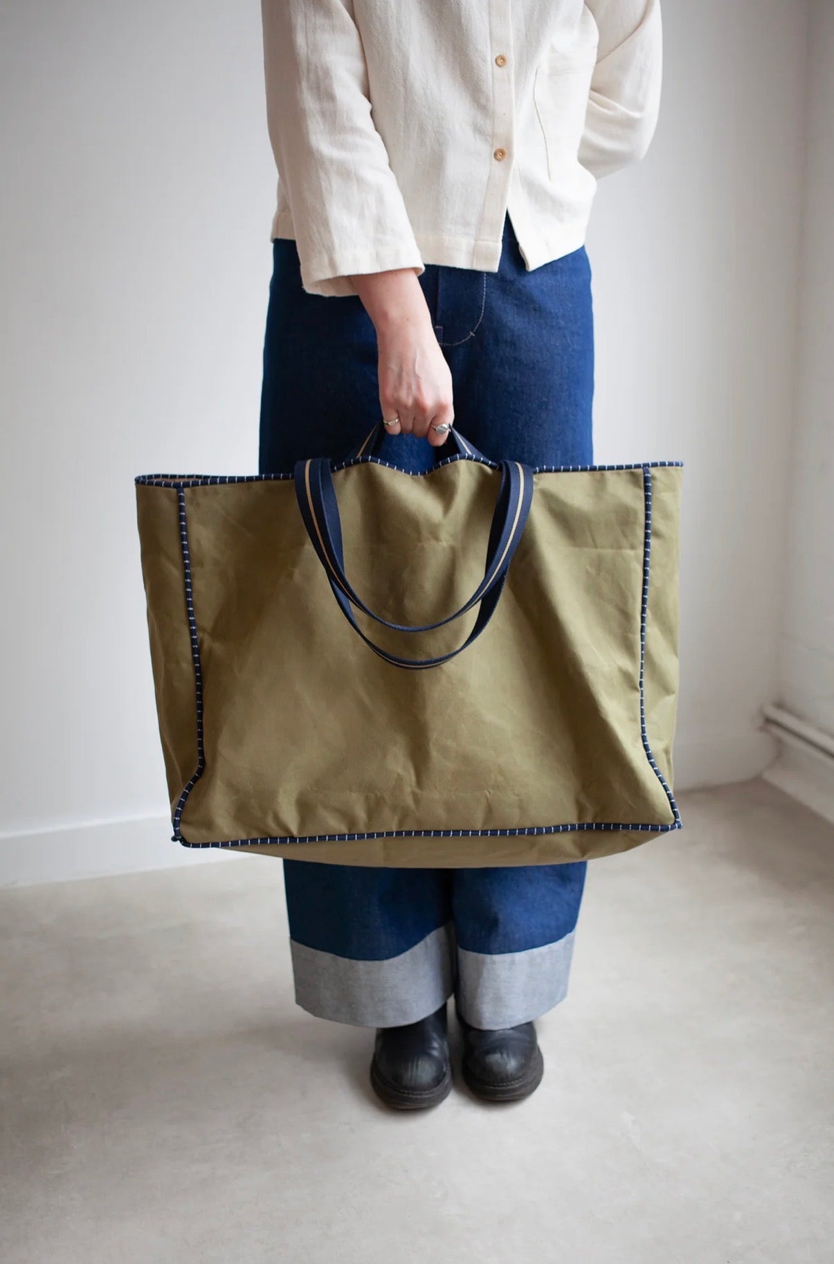 The Modern Sewing Co - Away Tote Bag Pattern