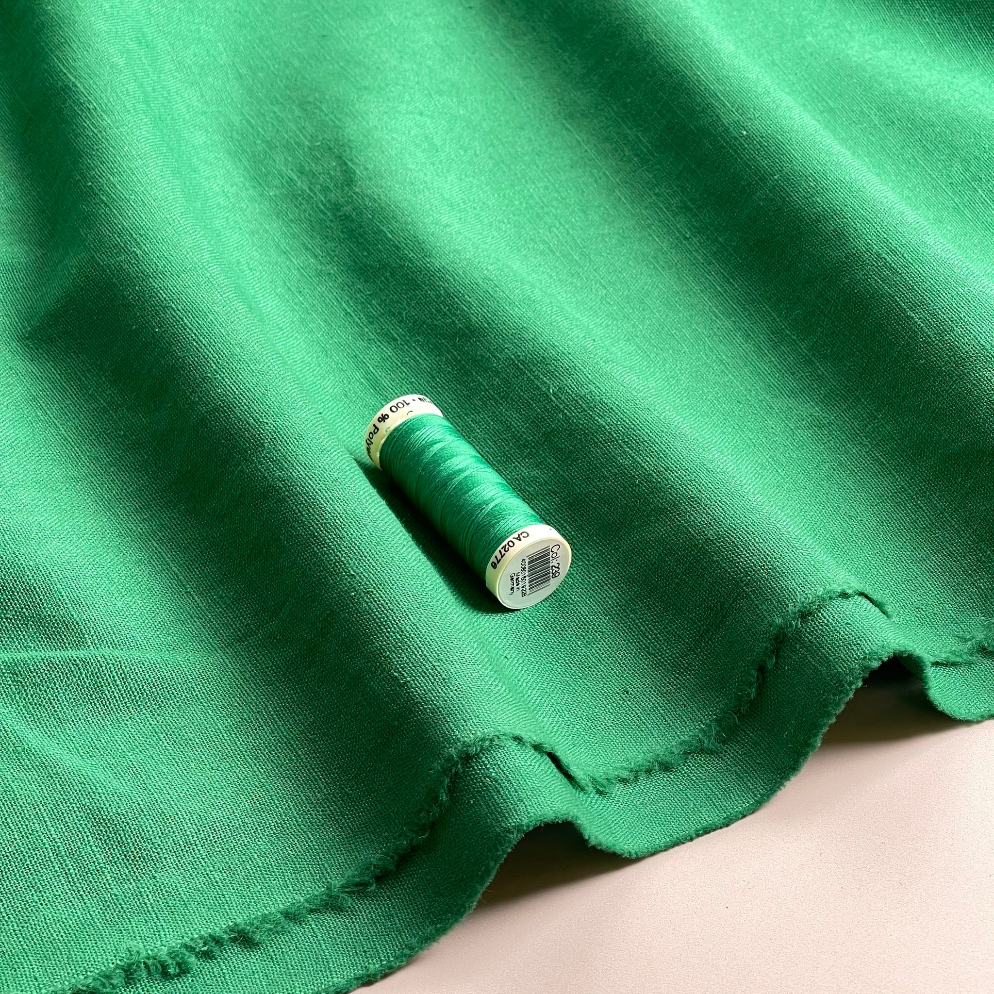 Breeze Emerald - Enzyme Washed Linen Cotton Fabric