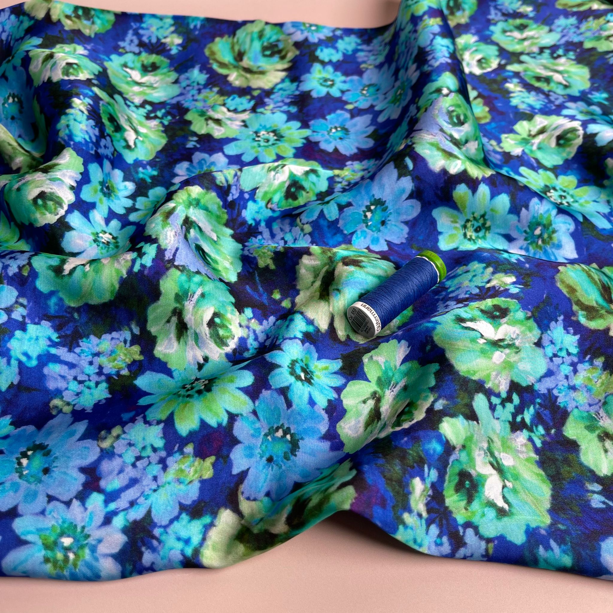 REMNANT 1.10 Metres - Vibrant Ocean Flowers Viscose Sateen Fabric