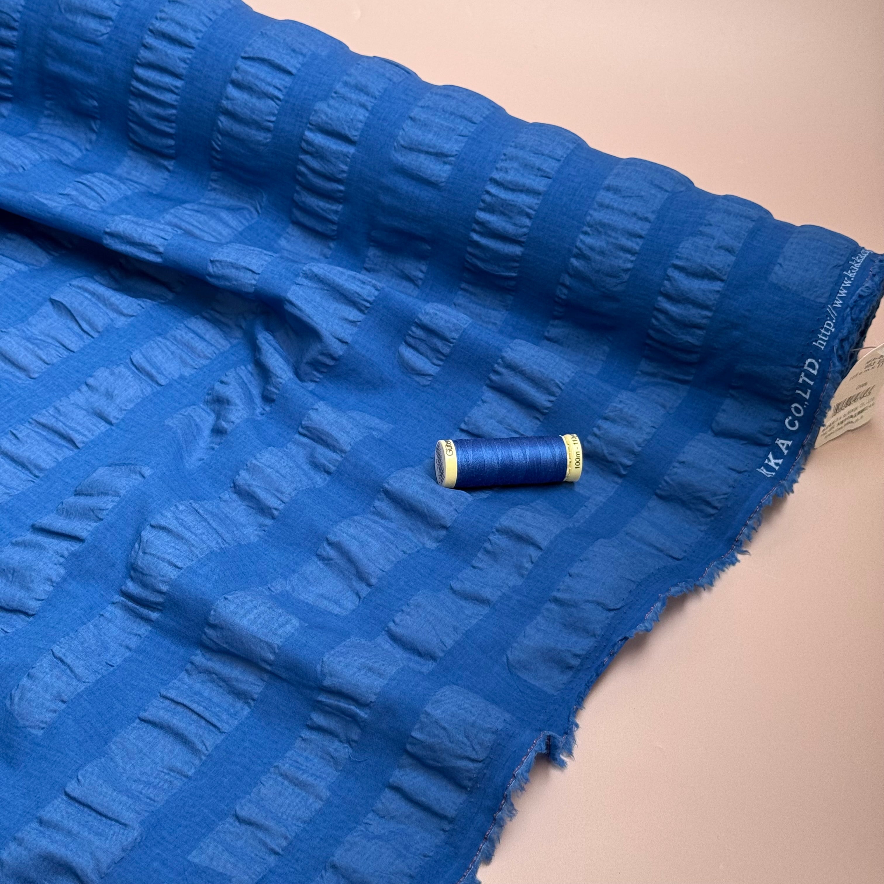 Kokka - Textured Waffle Stripes Ripple Cotton Lawn in Brilliant Blue