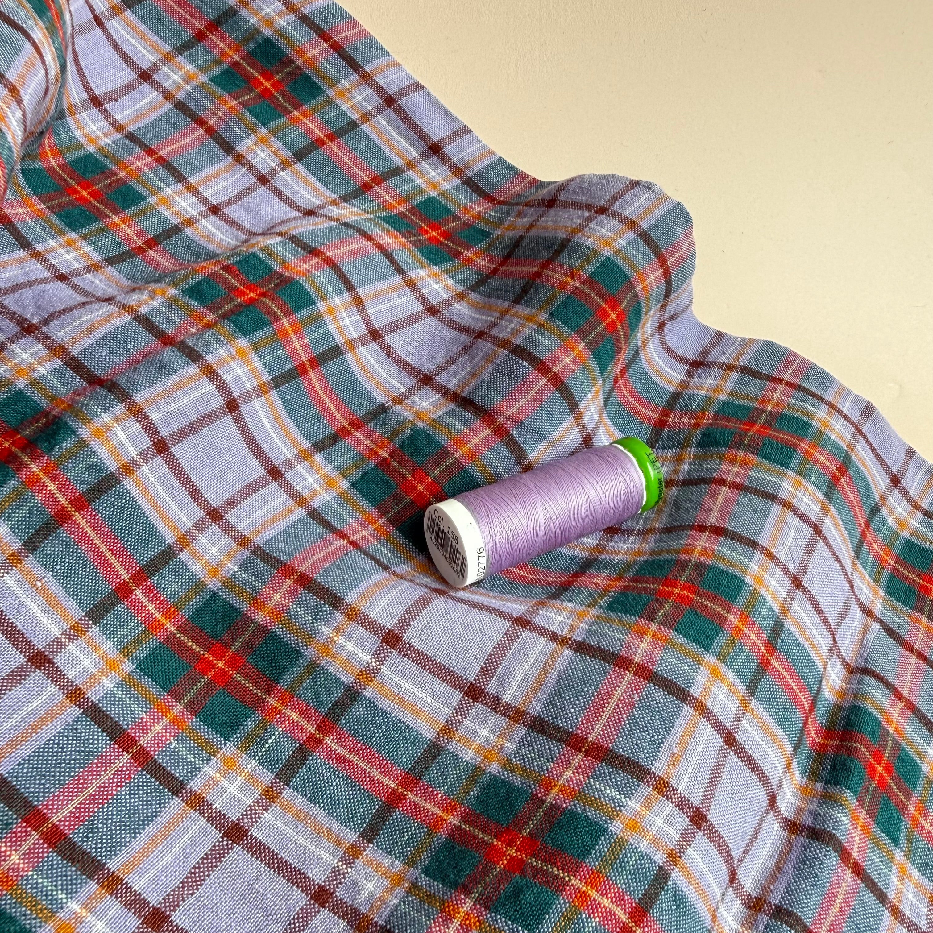 Ex-Designer Deadstock - Yarn Dyed Pure Check in Lilac & Green