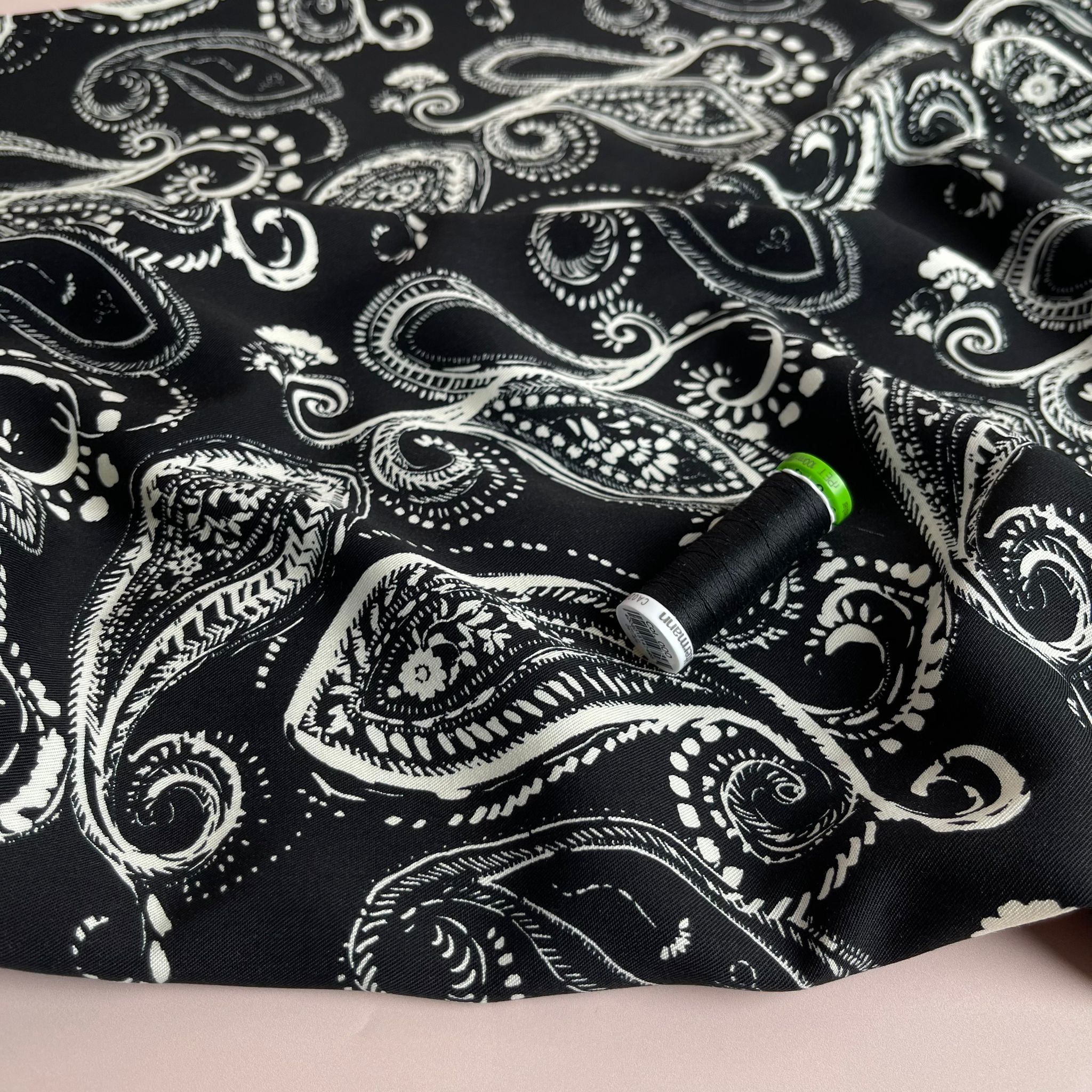 Off-Whtie Paisley on Black Viscose Twill Fabric