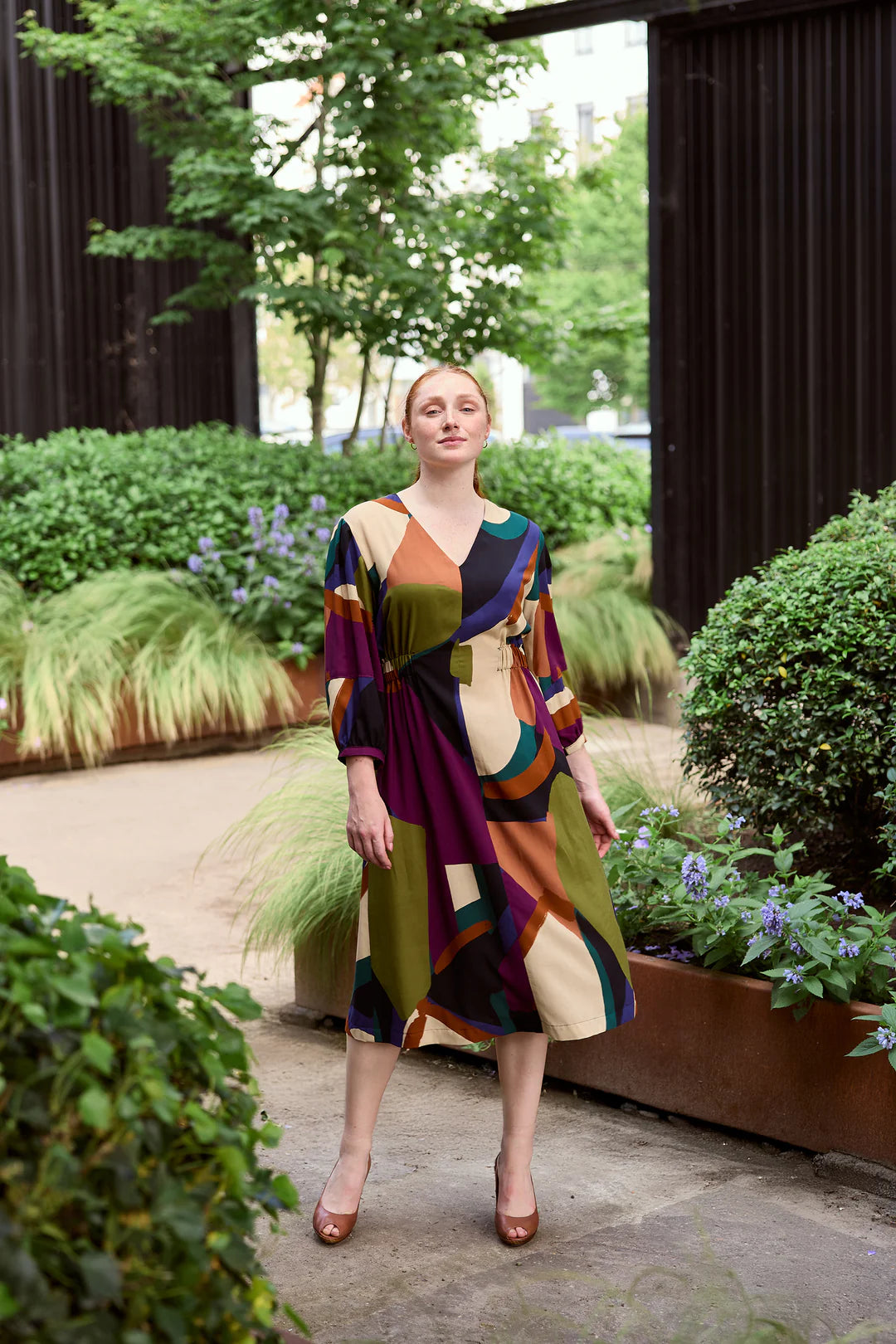 Atelier Jupe - Large Abstract Viscose Fabric