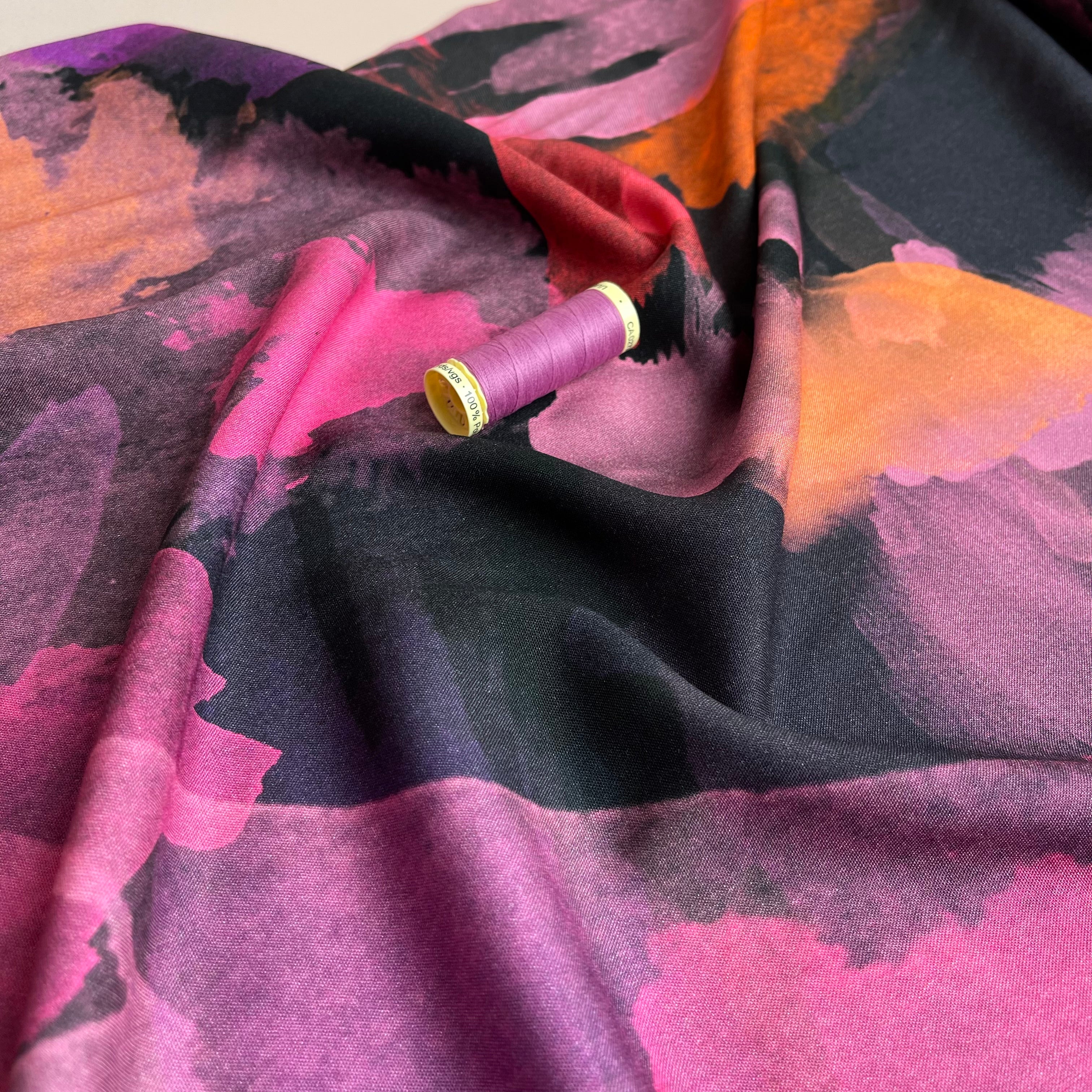 Bold Brushstrokes Viscose Pink with LENZING™ ECOVERO™ fibres