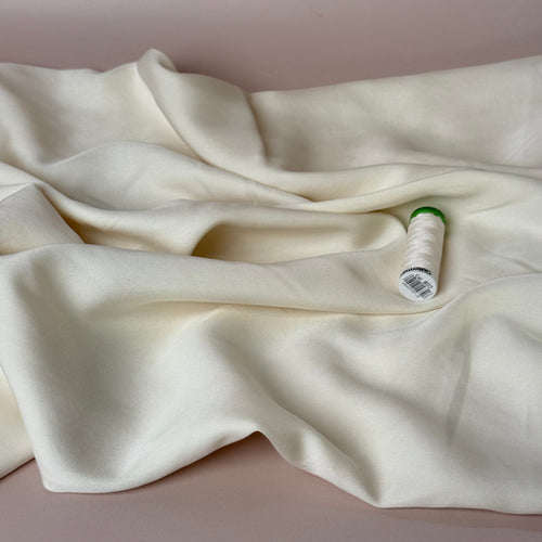 REMNANT 0.80 metre - Lush in Creamy White TENCEL™ Lyocell Sandwashed Twill