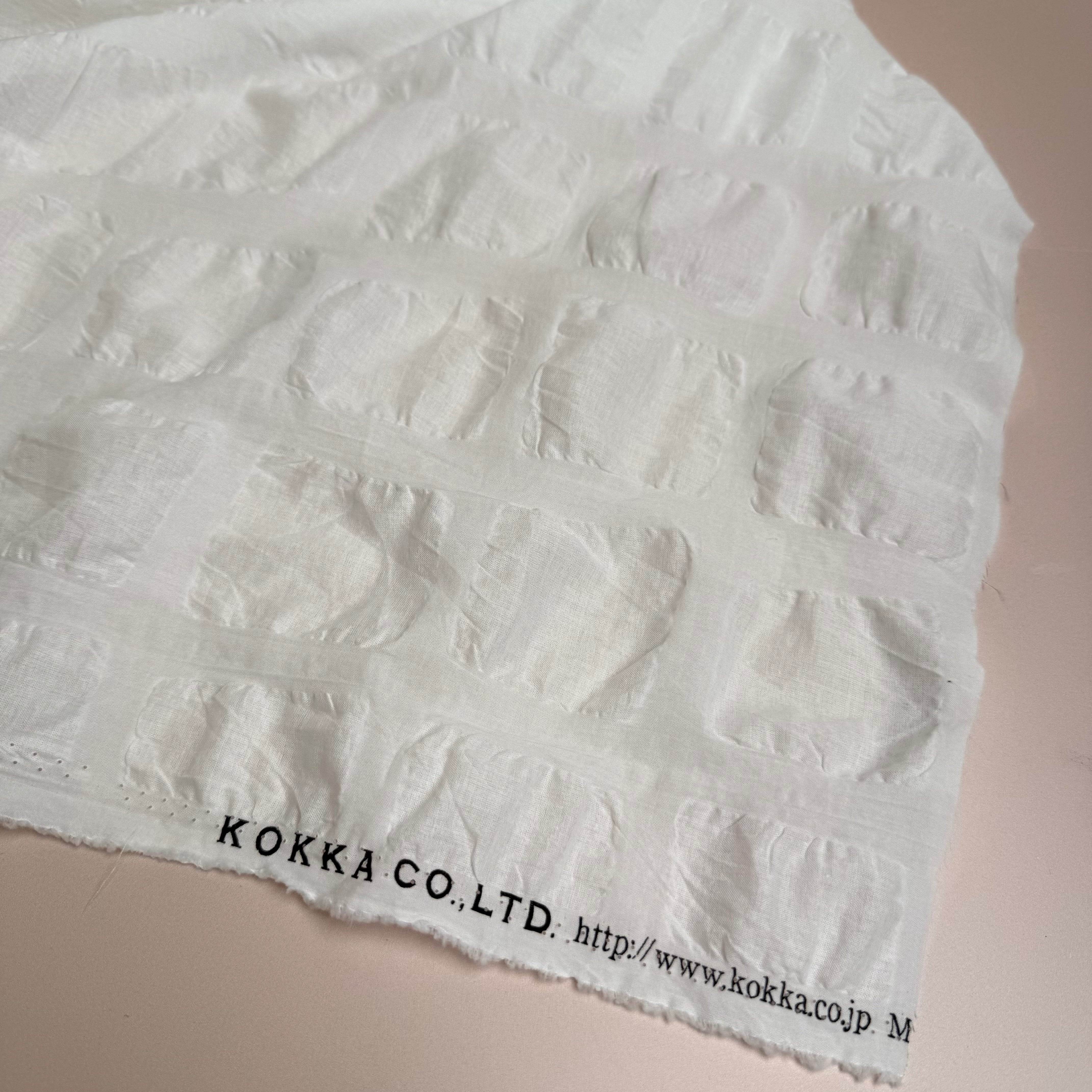 Kokka - Textured Big Squares Ripple Cotton Lawn in White