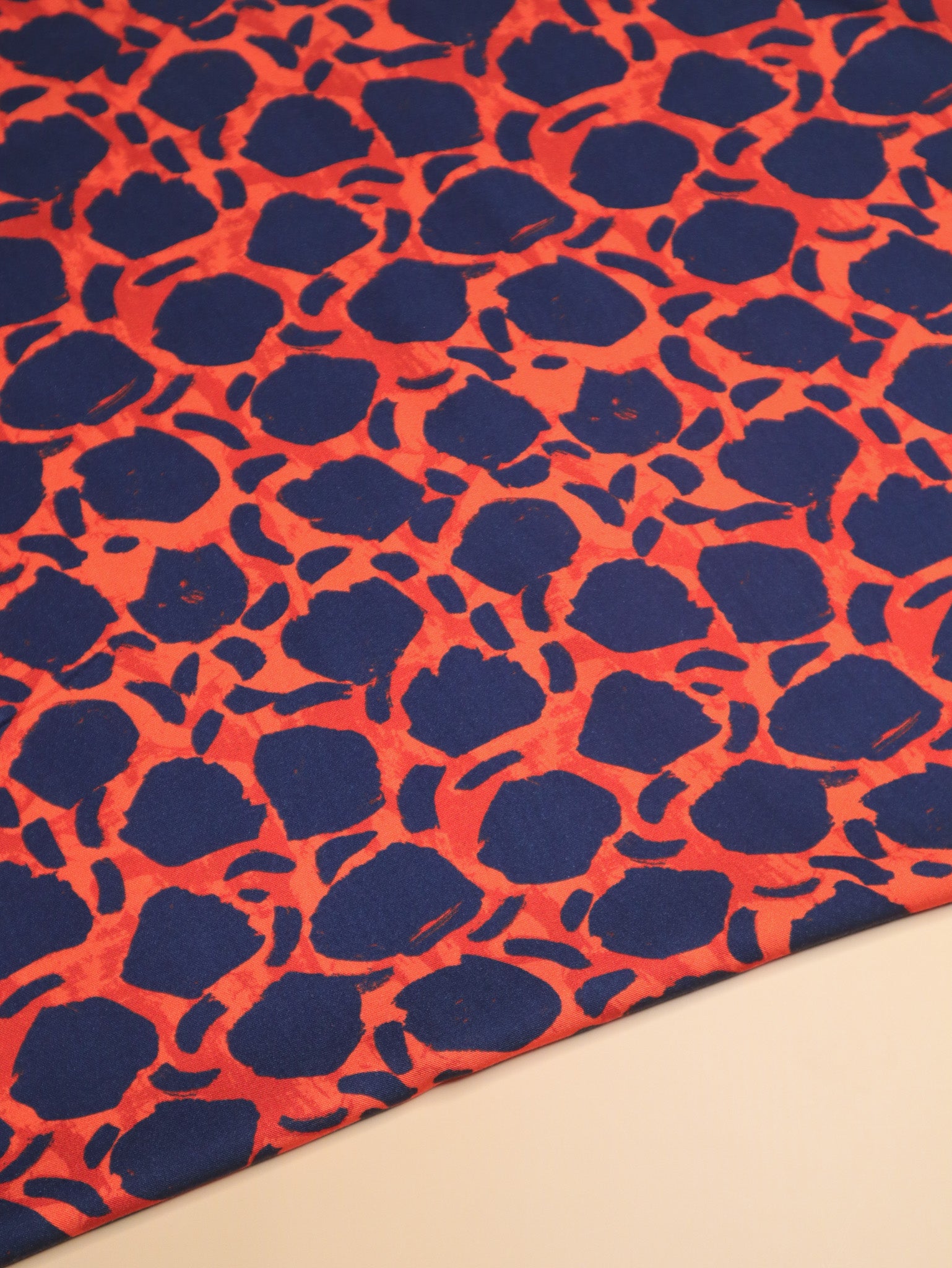 Mind The MAKER - Vela Viscose Twill with LENZING™ ECOVERO™ fibres
