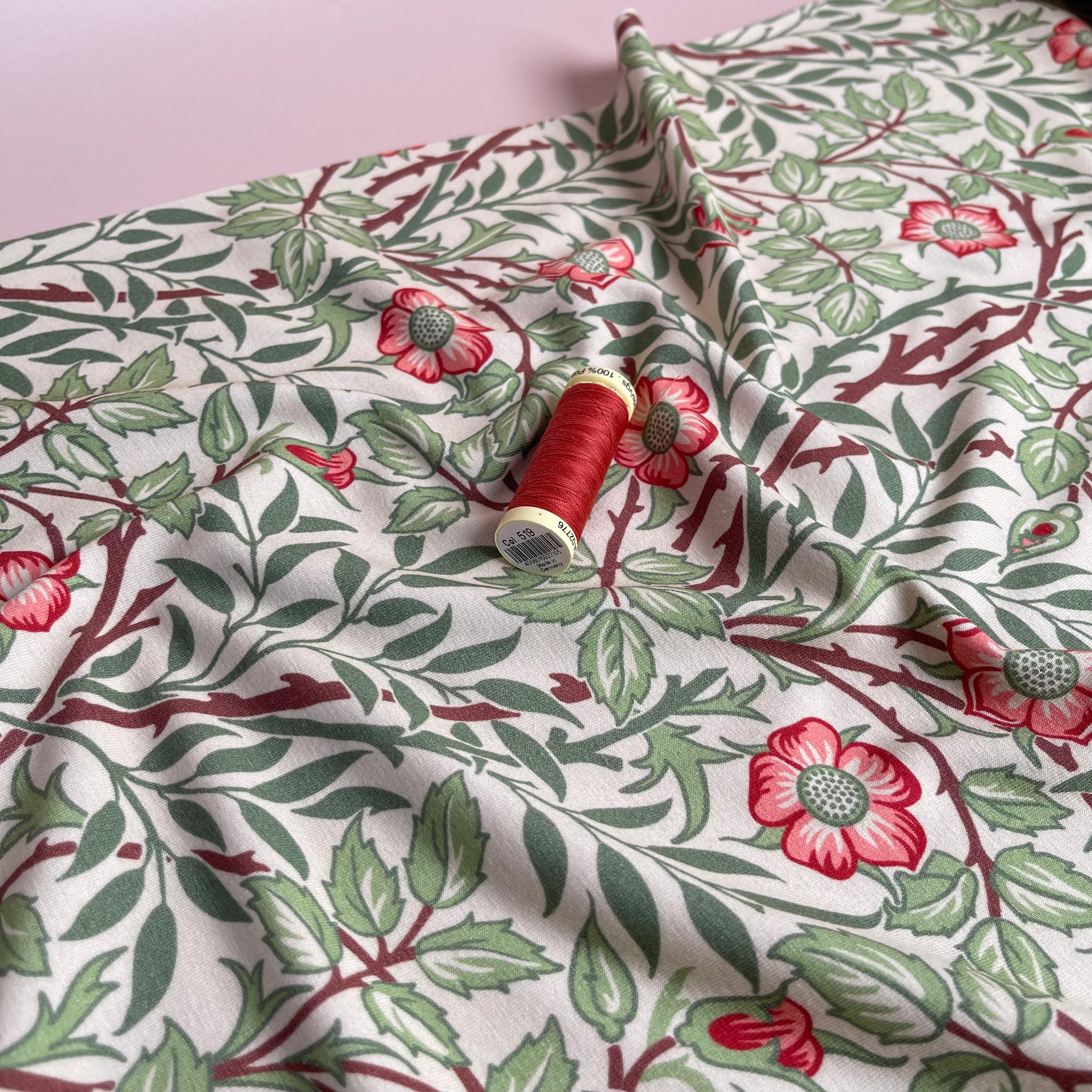 REMNANT 2.06 Metres - Danish Design - Morris Flowers Cotton Jersey Fabric