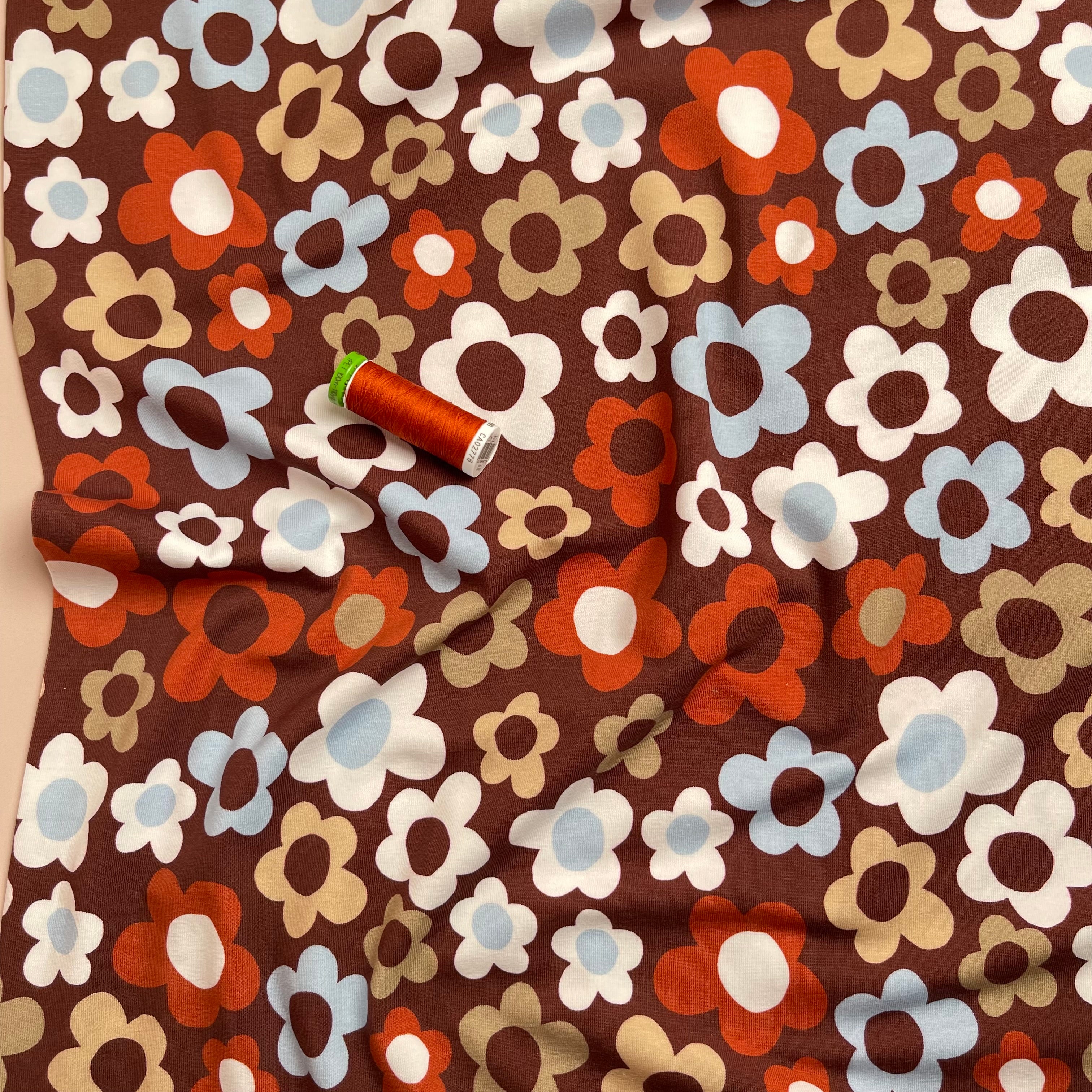 Danish Design - Retro Flowers Cotton Jersey