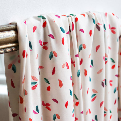 Lise Tailor - ENVOLÉE Viscose Fabric