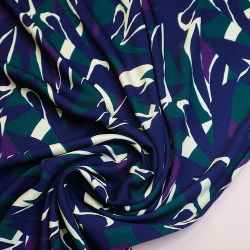 PRE-ORDER - MID SEPTEMBER DELIVERY Mind The MAKER - Vega Viscose Twill with LENZING™ ECOVERO™ fibres