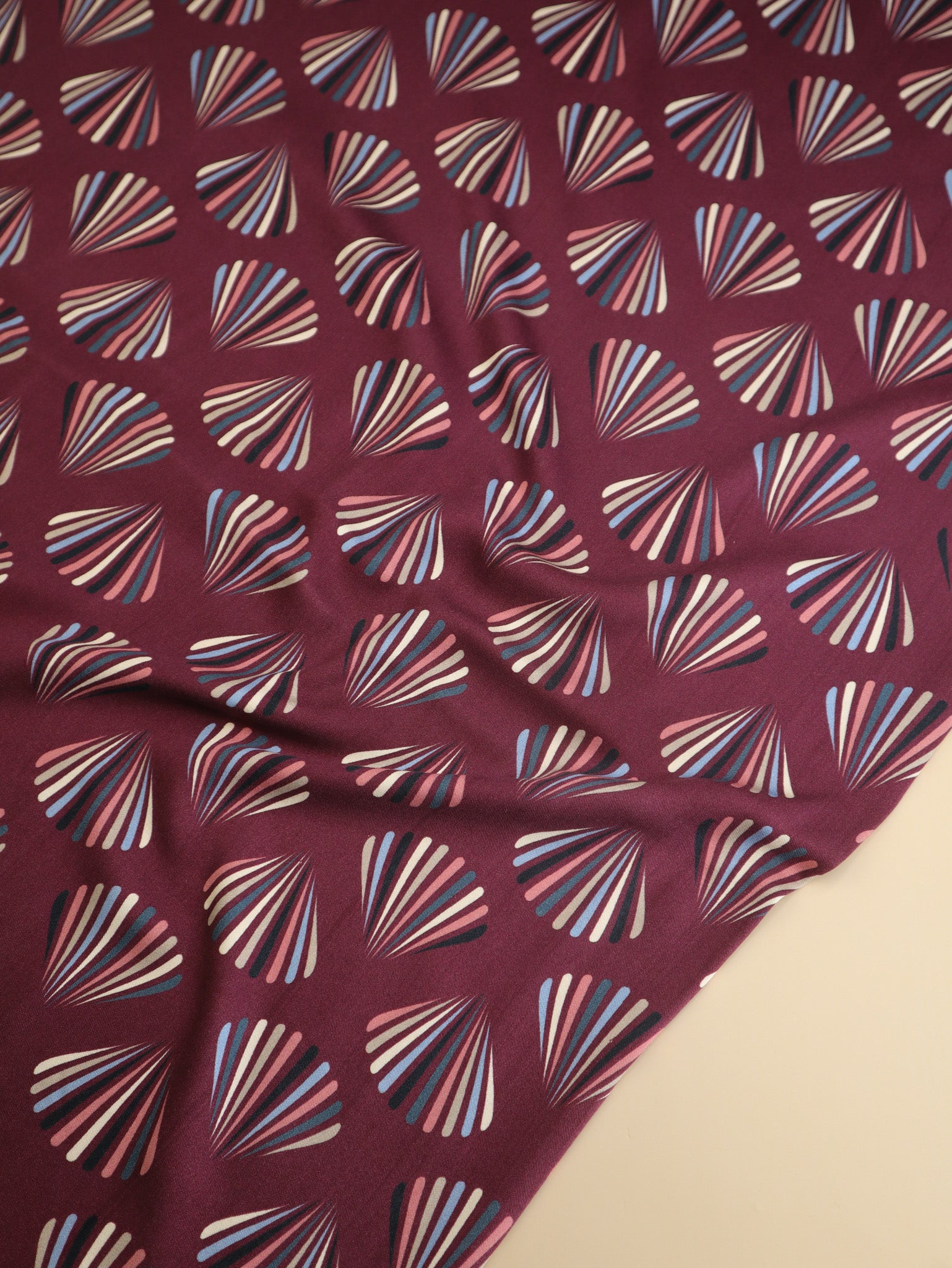 Mind The MAKER - Fanny Mulberry Viscose Twill with LENZING™ ECOVERO™ fibres