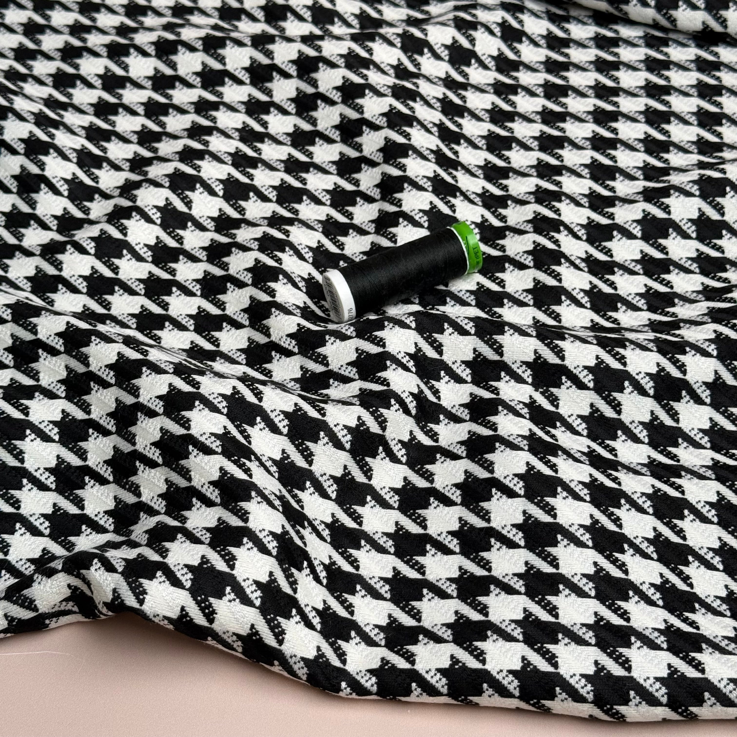 Pied De Poule Houndstooth Viscose Blend Trouser Fabric