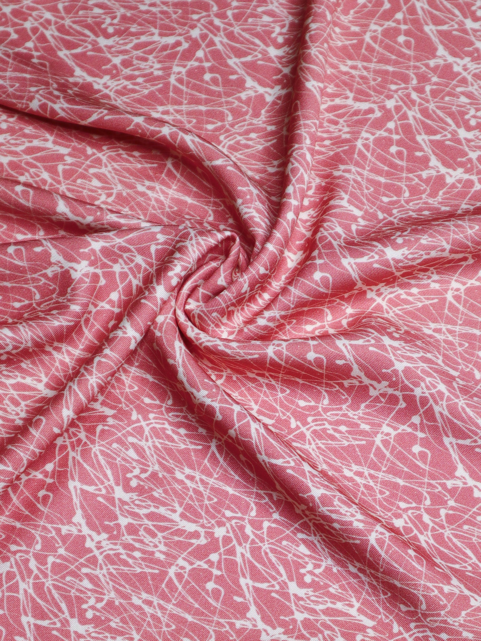 Mind The MAKER - Ink Rouge Viscose Twill with LENZING™ ECOVERO™ fibres