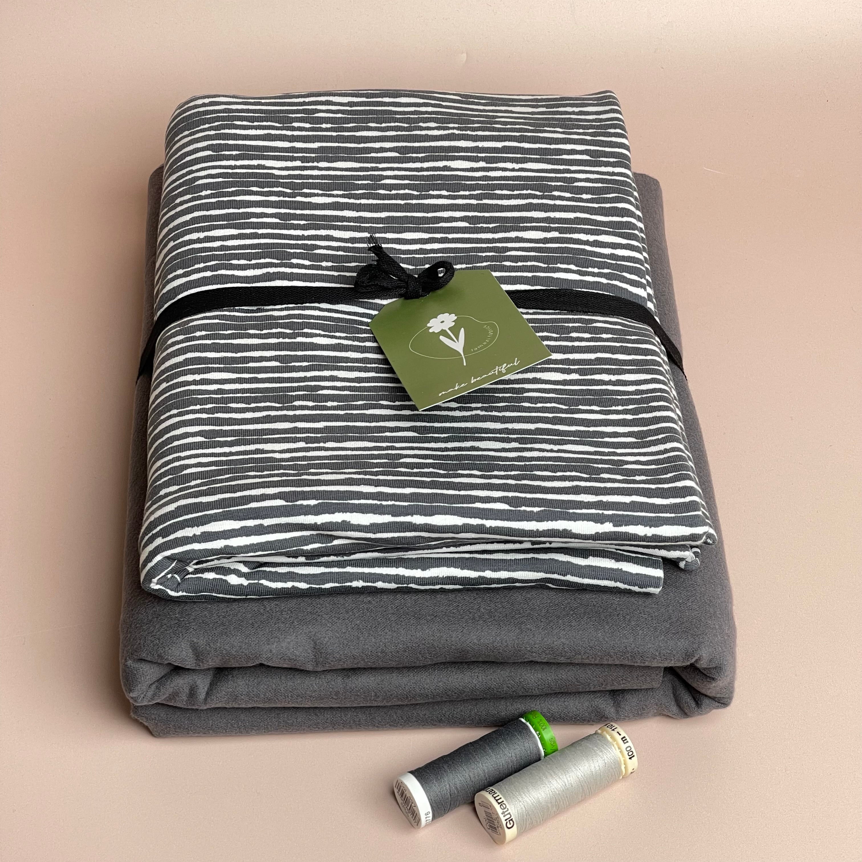 Limited Edition - Luxury Pyjama Kit with Printed Cotton Jersey and Moonstone Grey Flannel