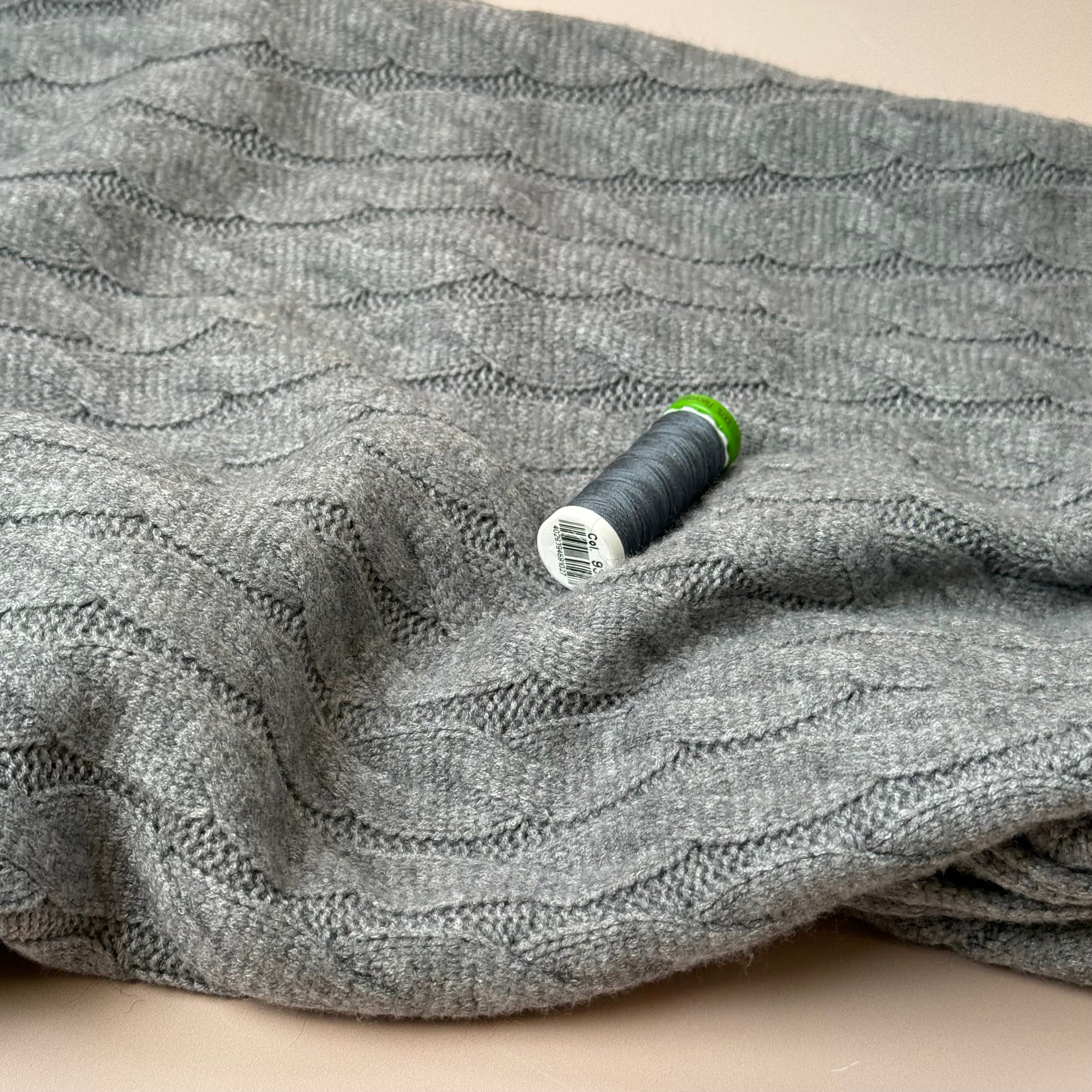 Nordic Heavy Cable Knit in Grey