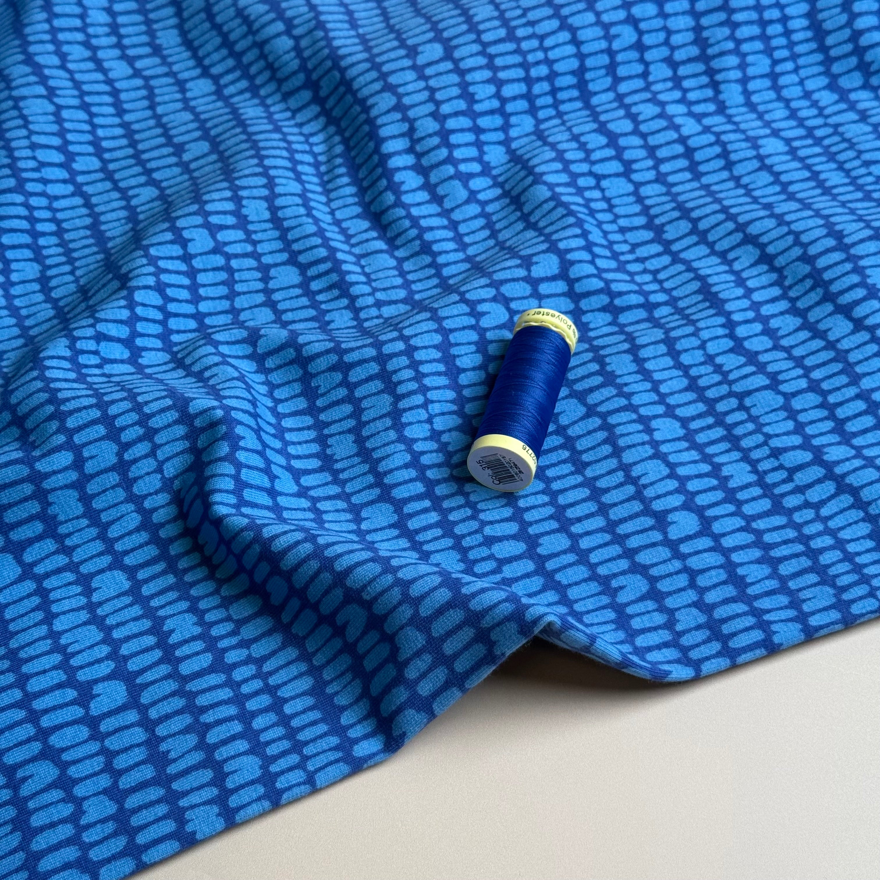 Broken Lines on Blue Soft Cotton Sweat-shirting Fabric
