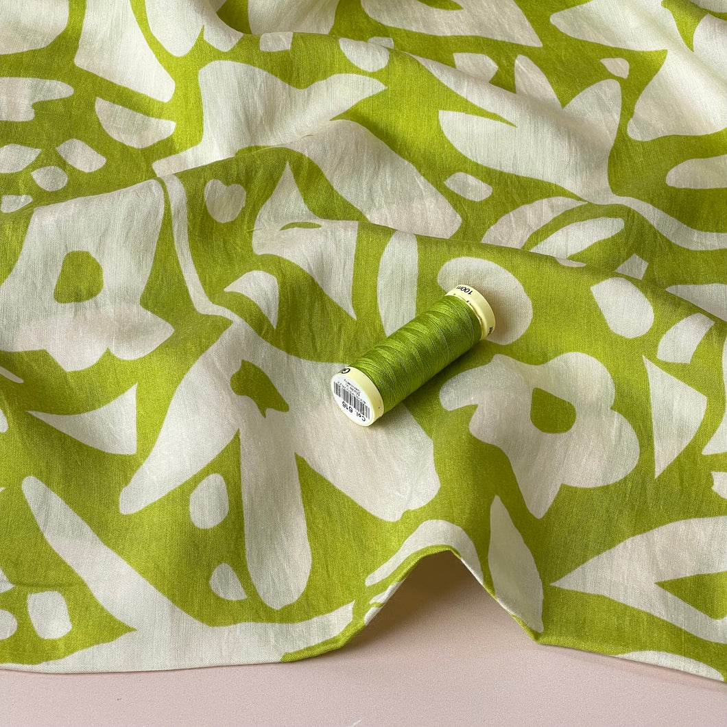 REMNANT 0.67 metre - Graphic Foliage Lime Viscose Blend Fabric