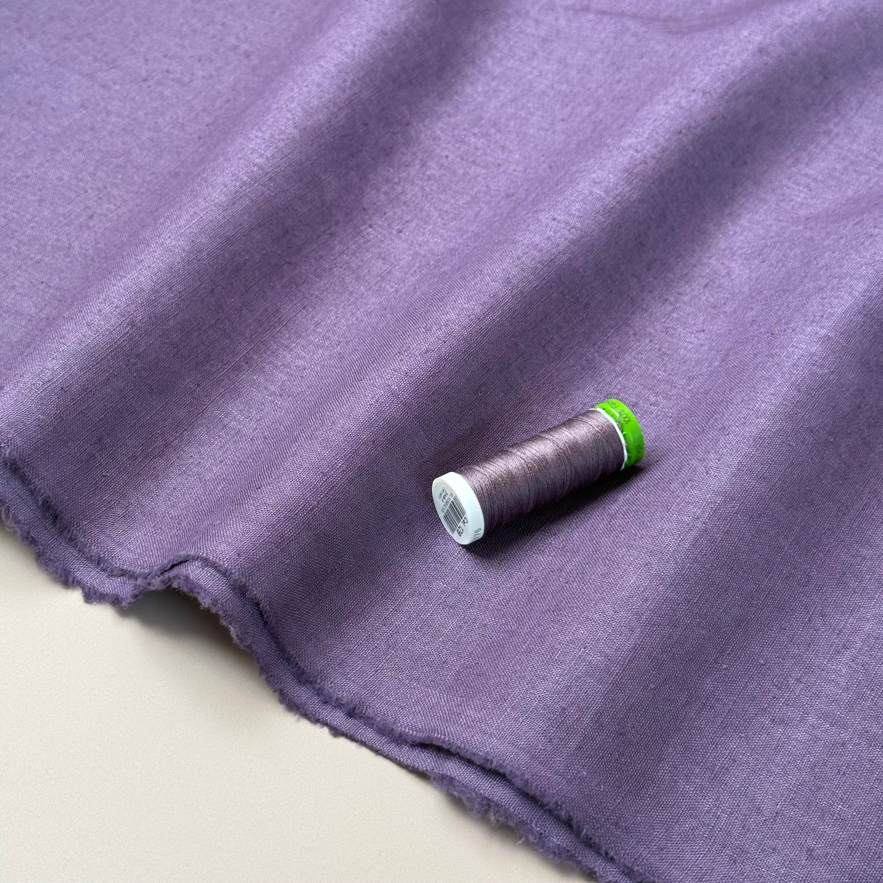 Breeze LIGHT Aubergine - Enzyme Washed Linen Fabric