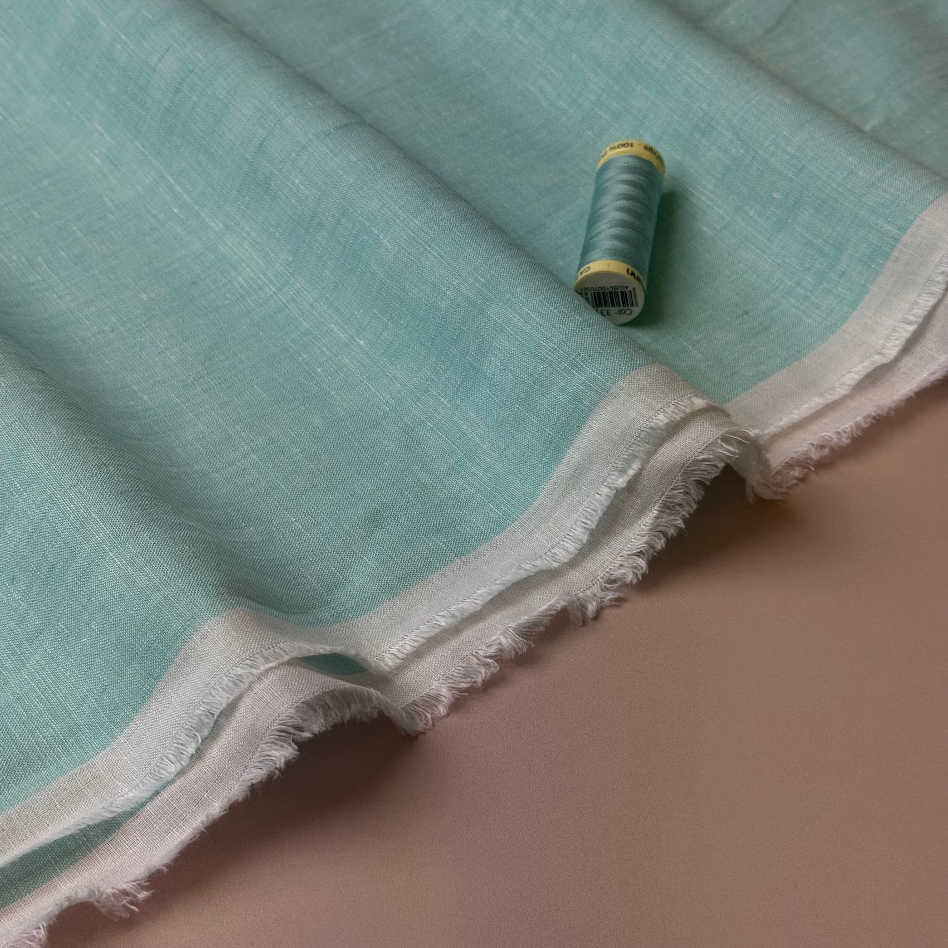 Deadstock - Fine Quality Yarn Dyed Linen Fabric in Mint