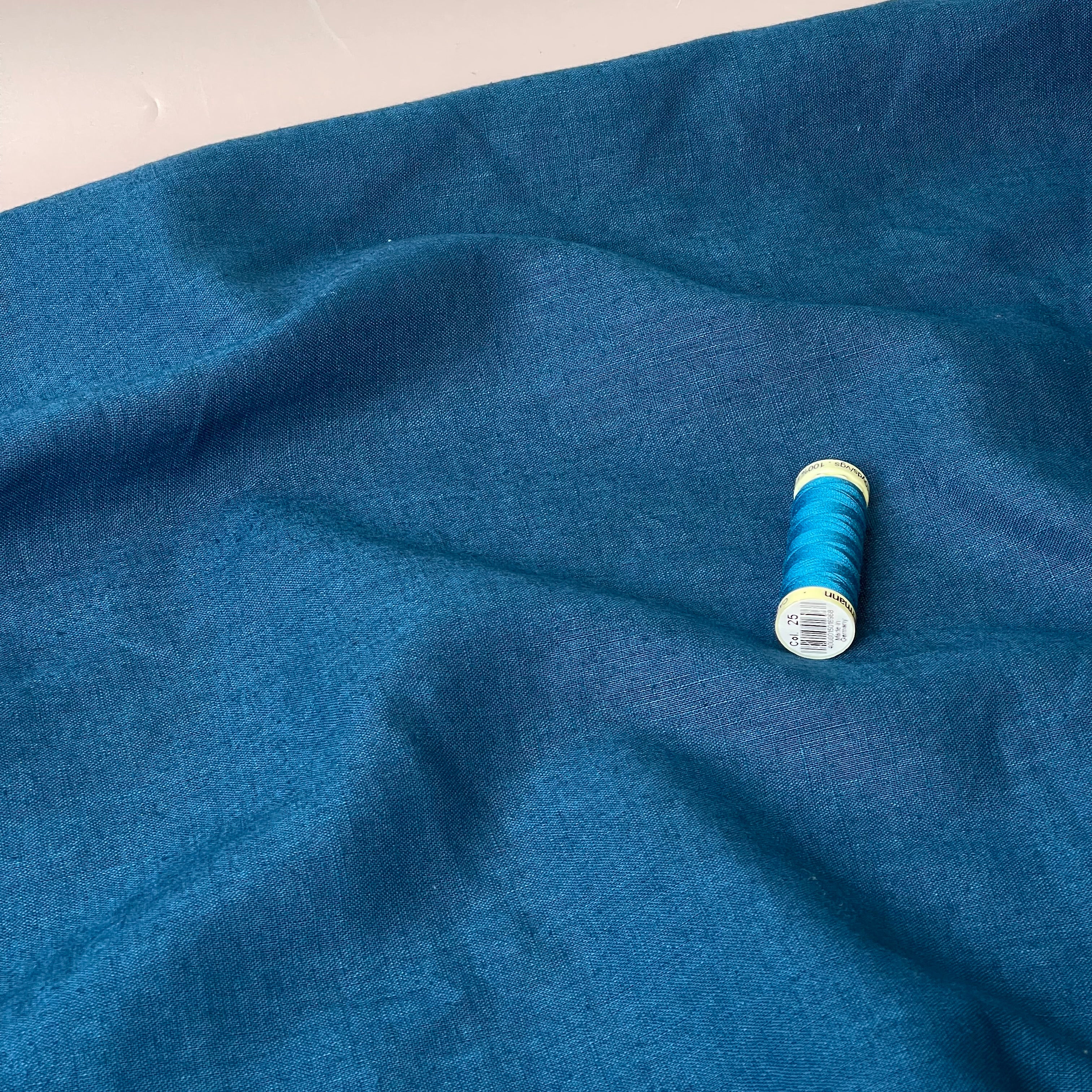 Breeze LIGHT Ocean - Enzyme Washed Linen Fabric