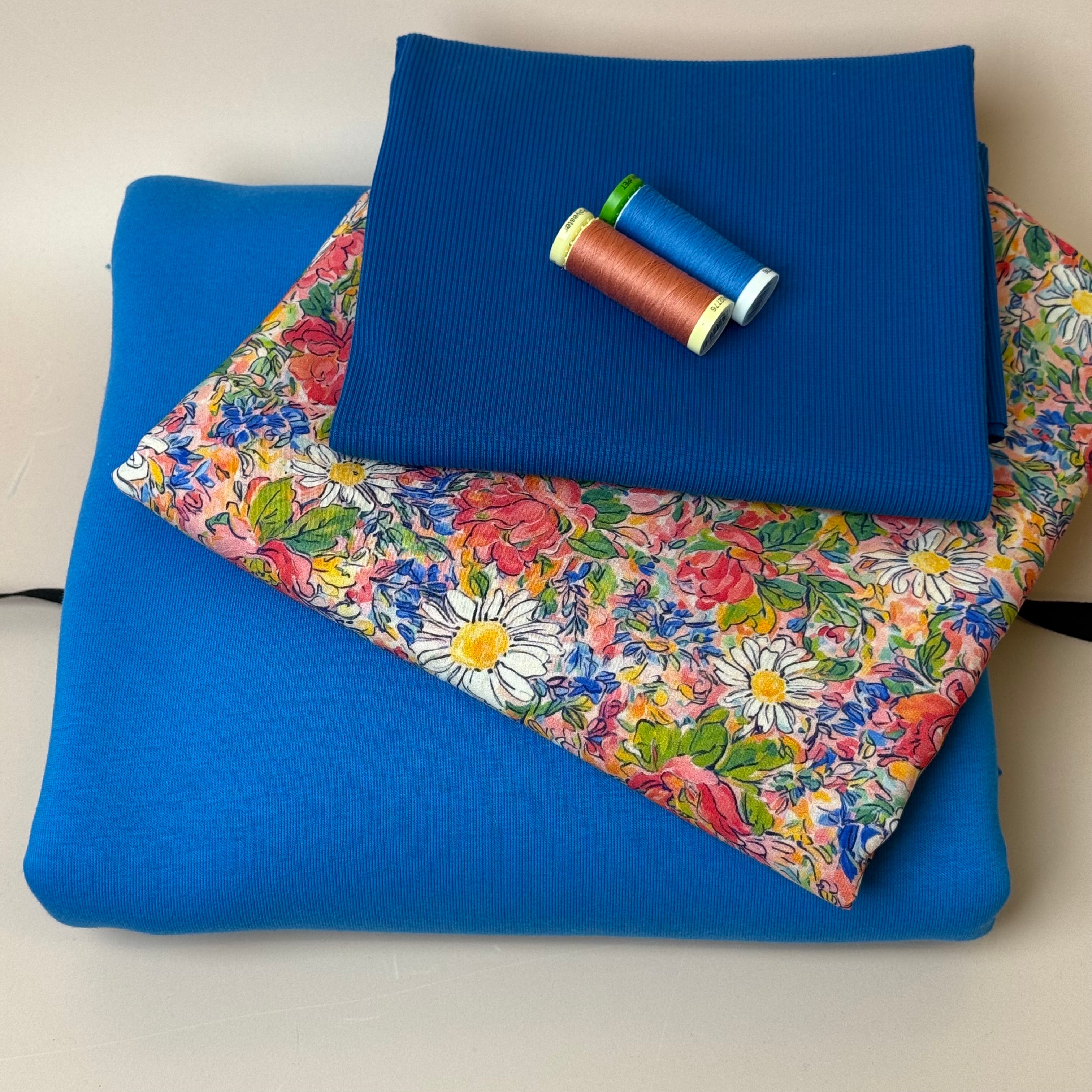 Make an Outfit Colour Bundle - Daisies Viscose & Sweatshirting in Bright Blue with Ribbing