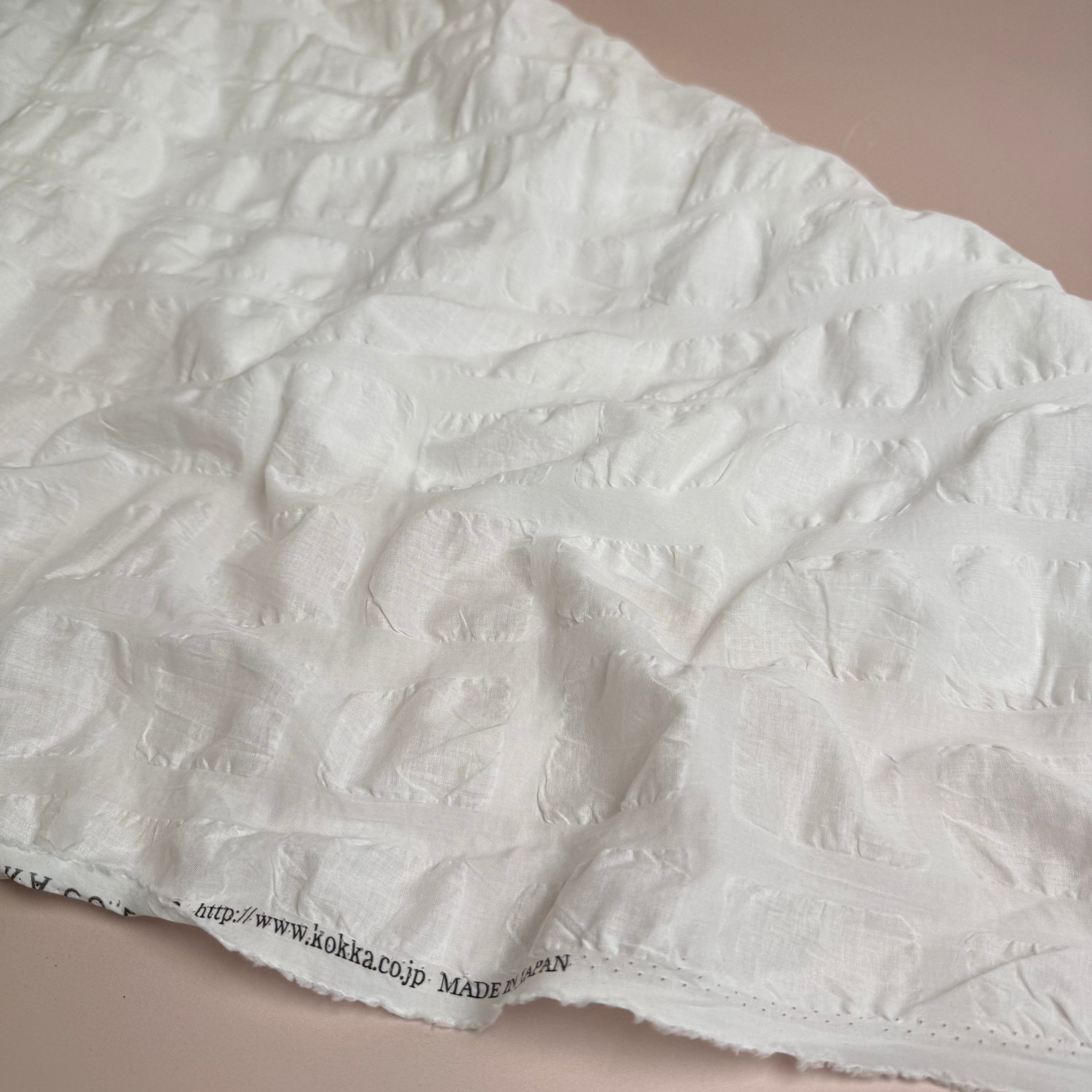 Kokka - Textured Big Squares Ripple Cotton Lawn in White
