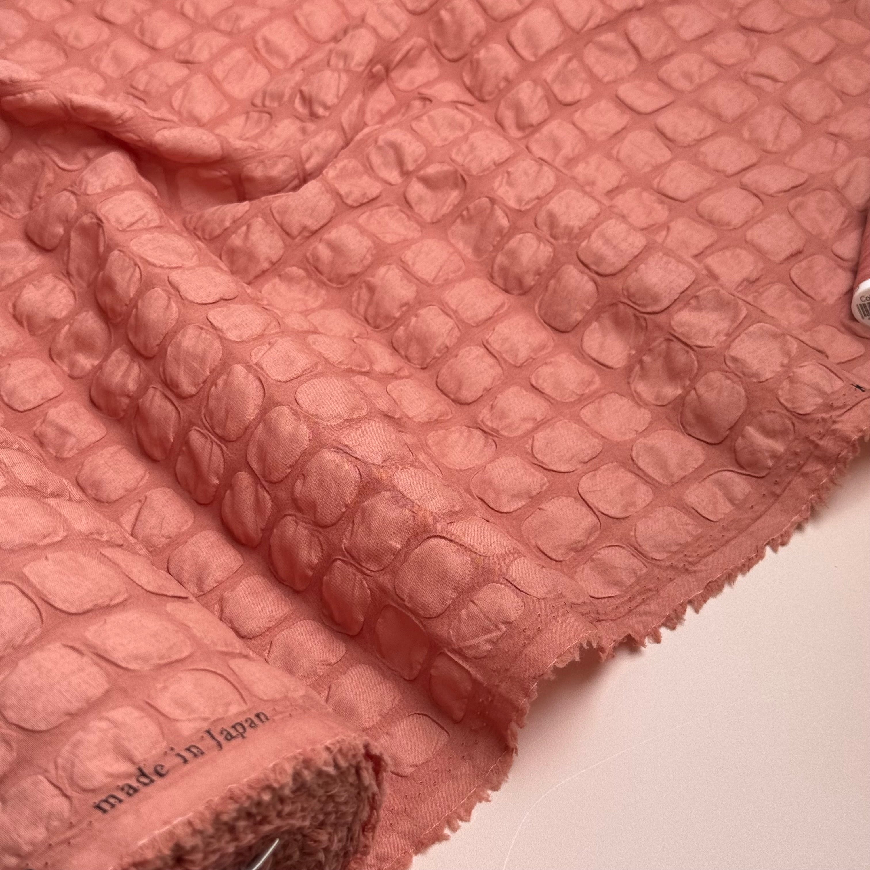 Kokka - Textured Waffle Squares Ripple Cotton Lawn in Clay Pink