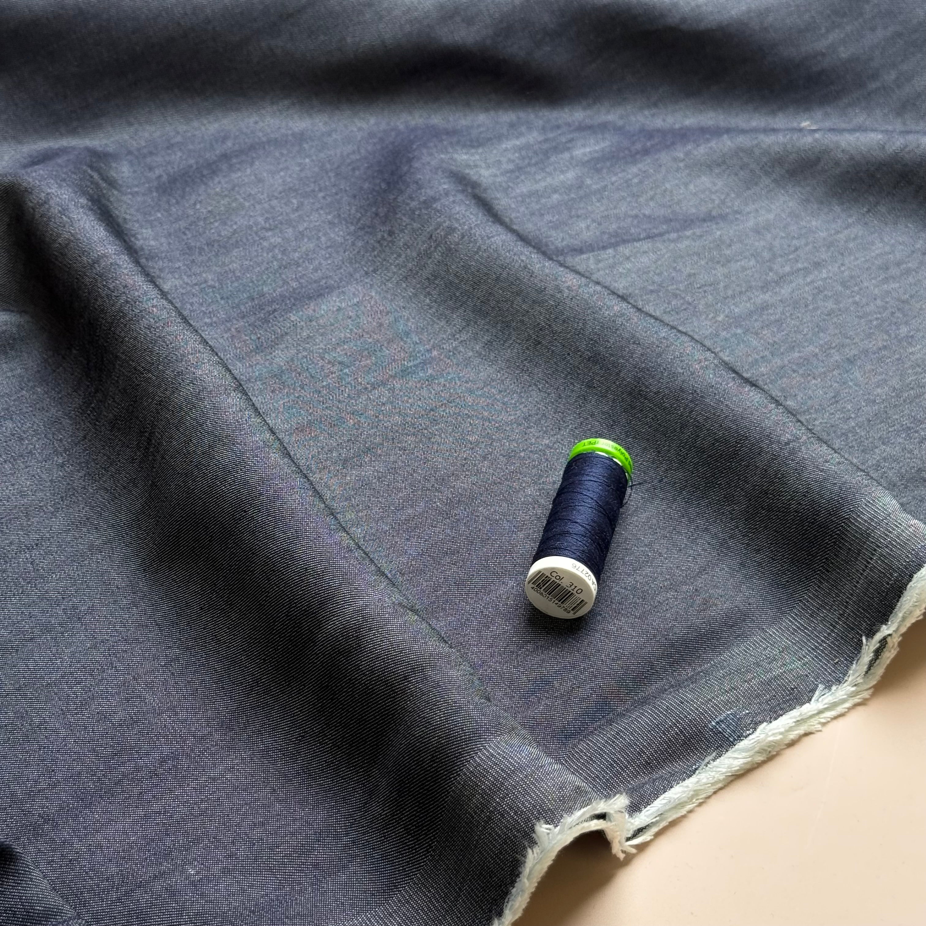 Deadstock - Lightweight Denim with TENCEL™ Lyocell Fibres in Indigo