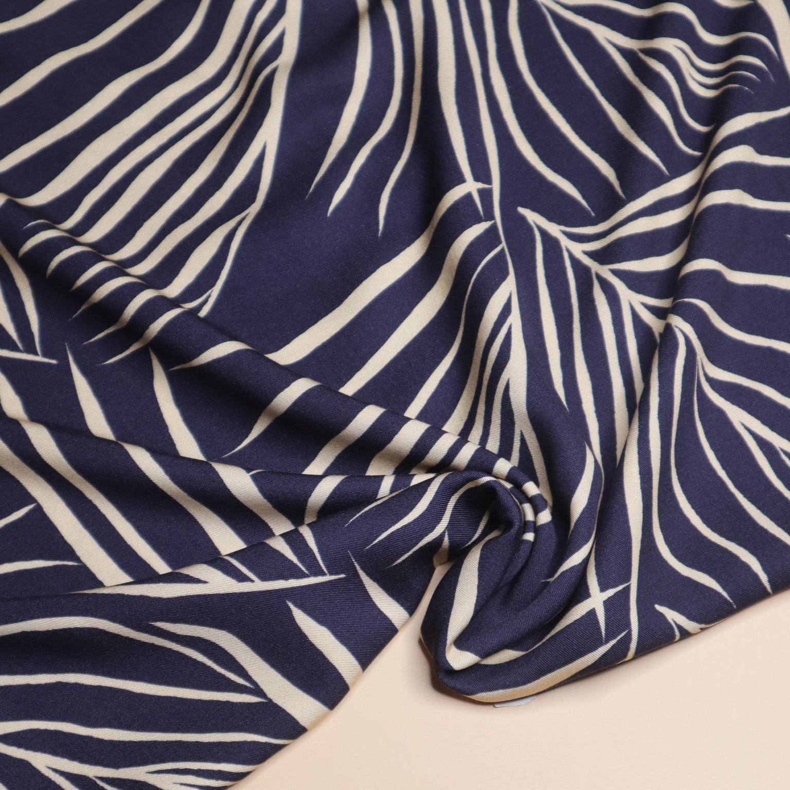 Mind The MAKER - Trudy Viscose Twill with LENZING™ ECOVERO™ fibres