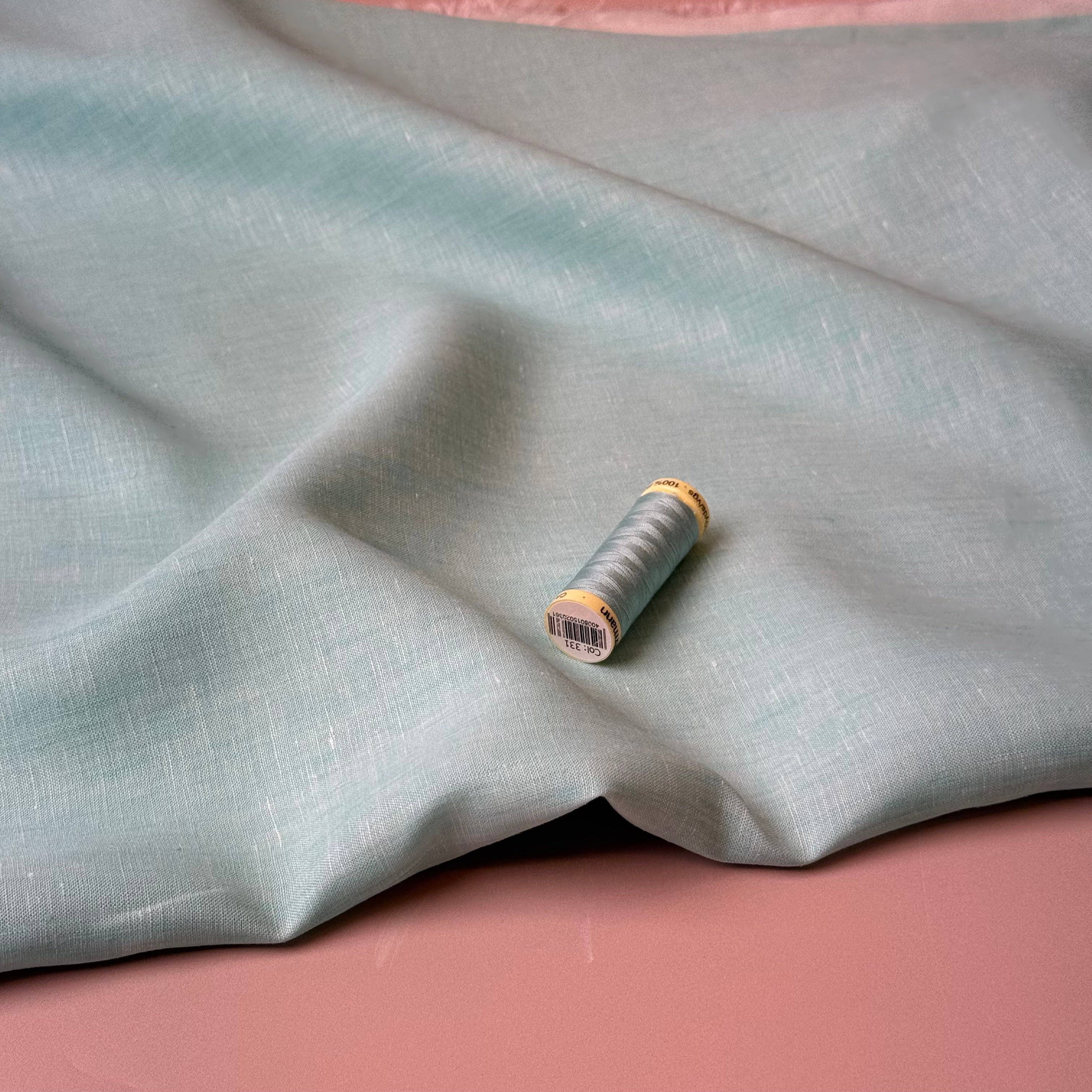 Deadstock - Fine Quality Yarn Dyed Linen Fabric in Mint