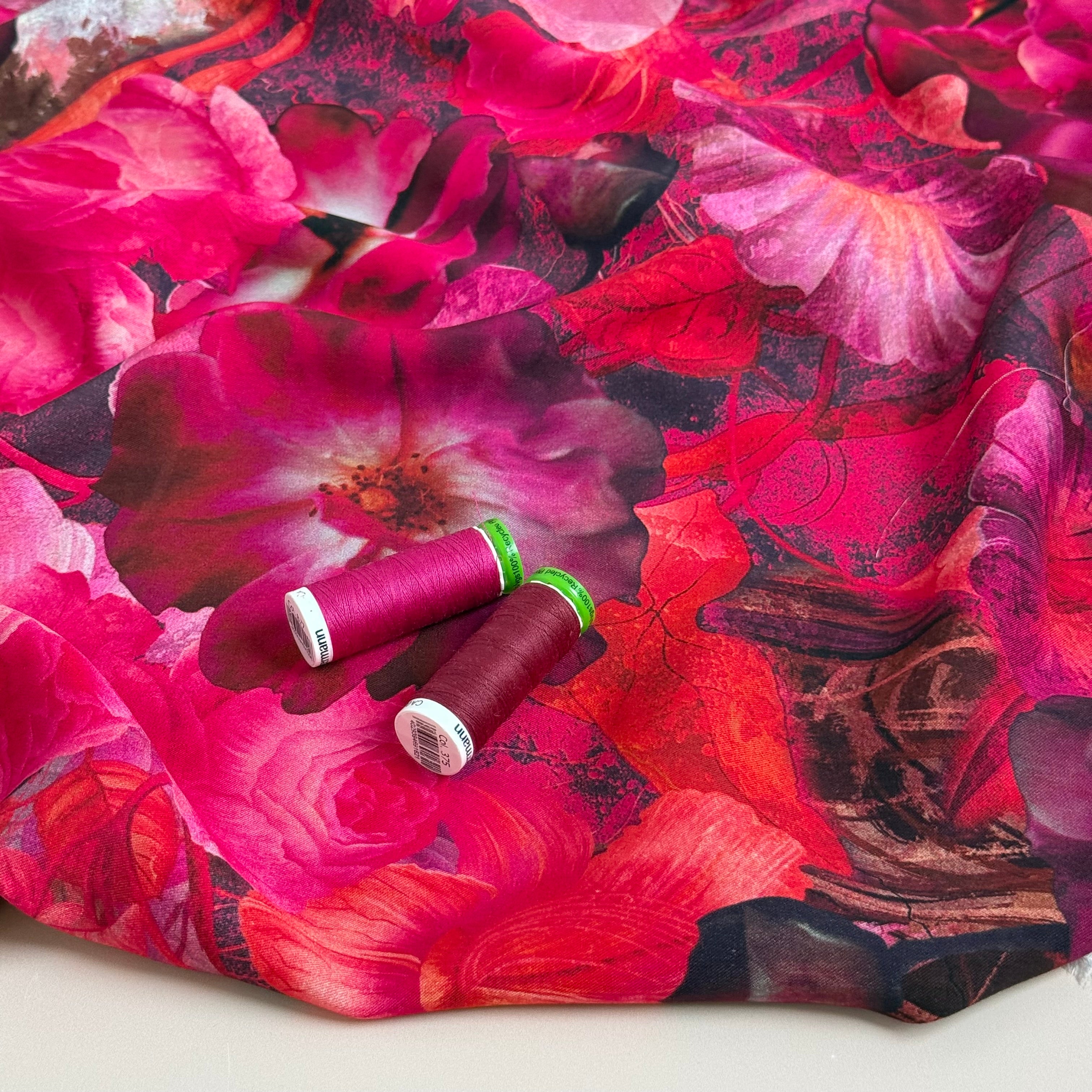 Valentine Blooms Viscose Twill with LENZING™ ECOVERO™ fibres