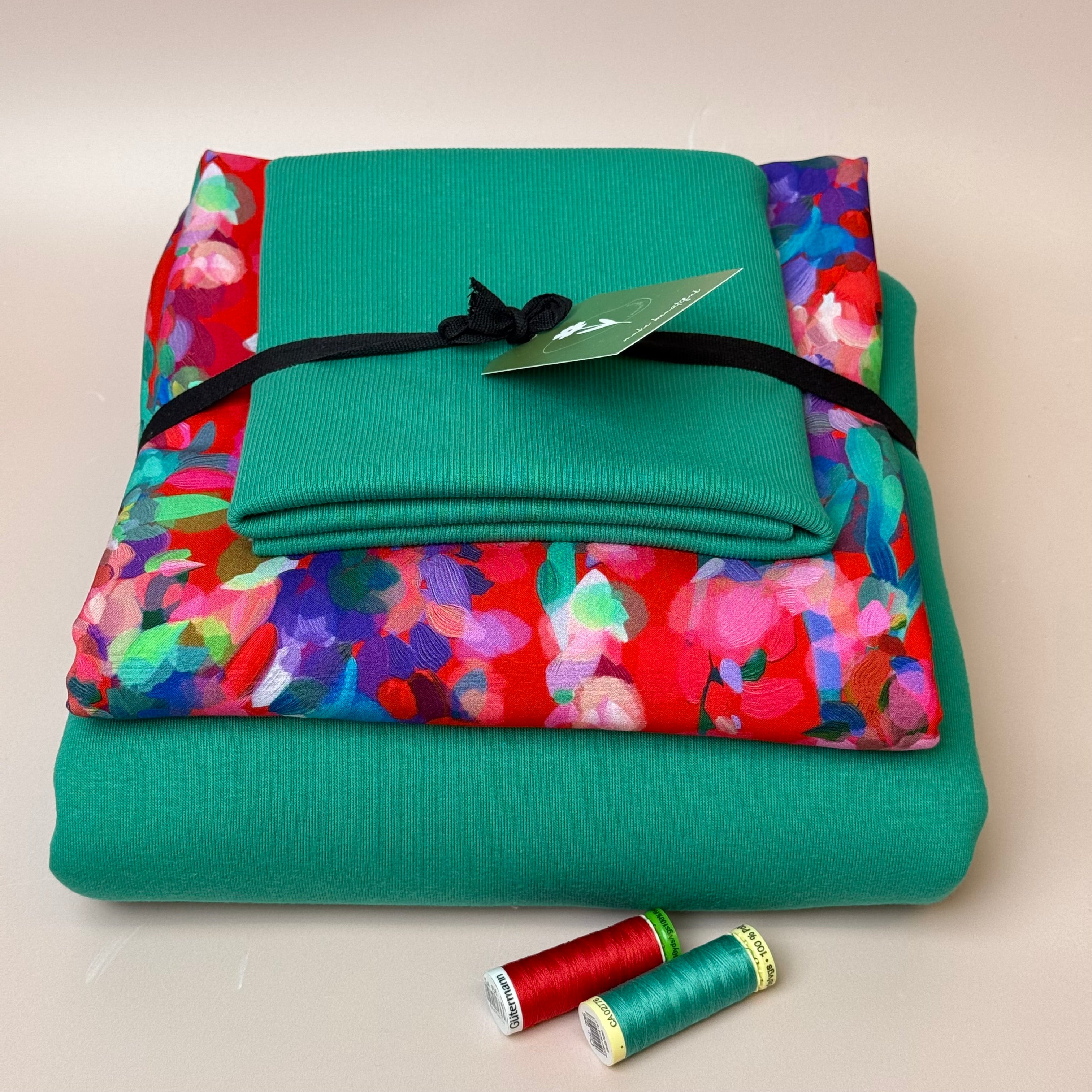 Make an Outfit Colour Bundle - Lupine Petals & Sweatshirting in Jolly Green with Ribbing