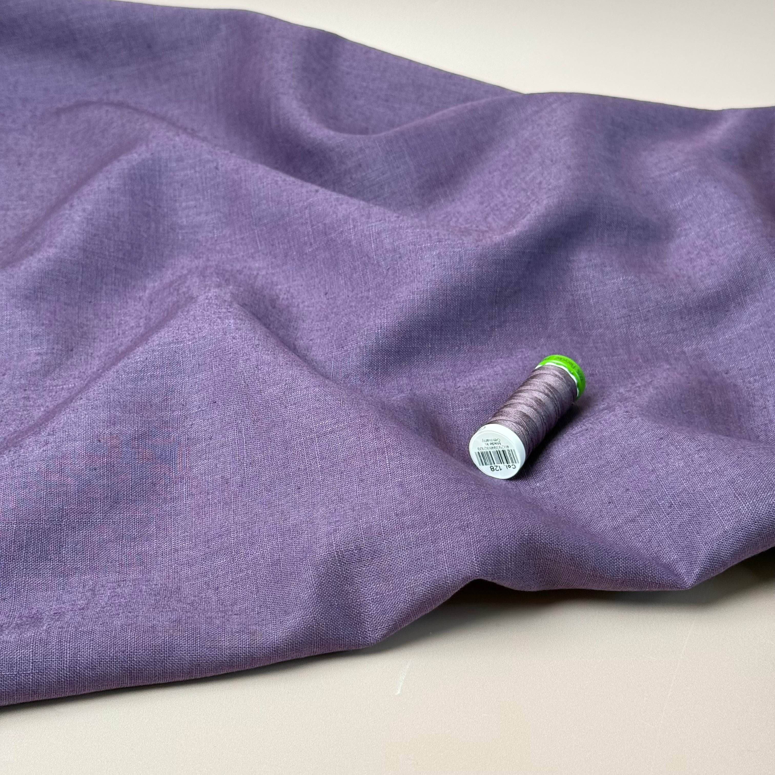 Breeze LIGHT Aubergine - Enzyme Washed Linen Fabric