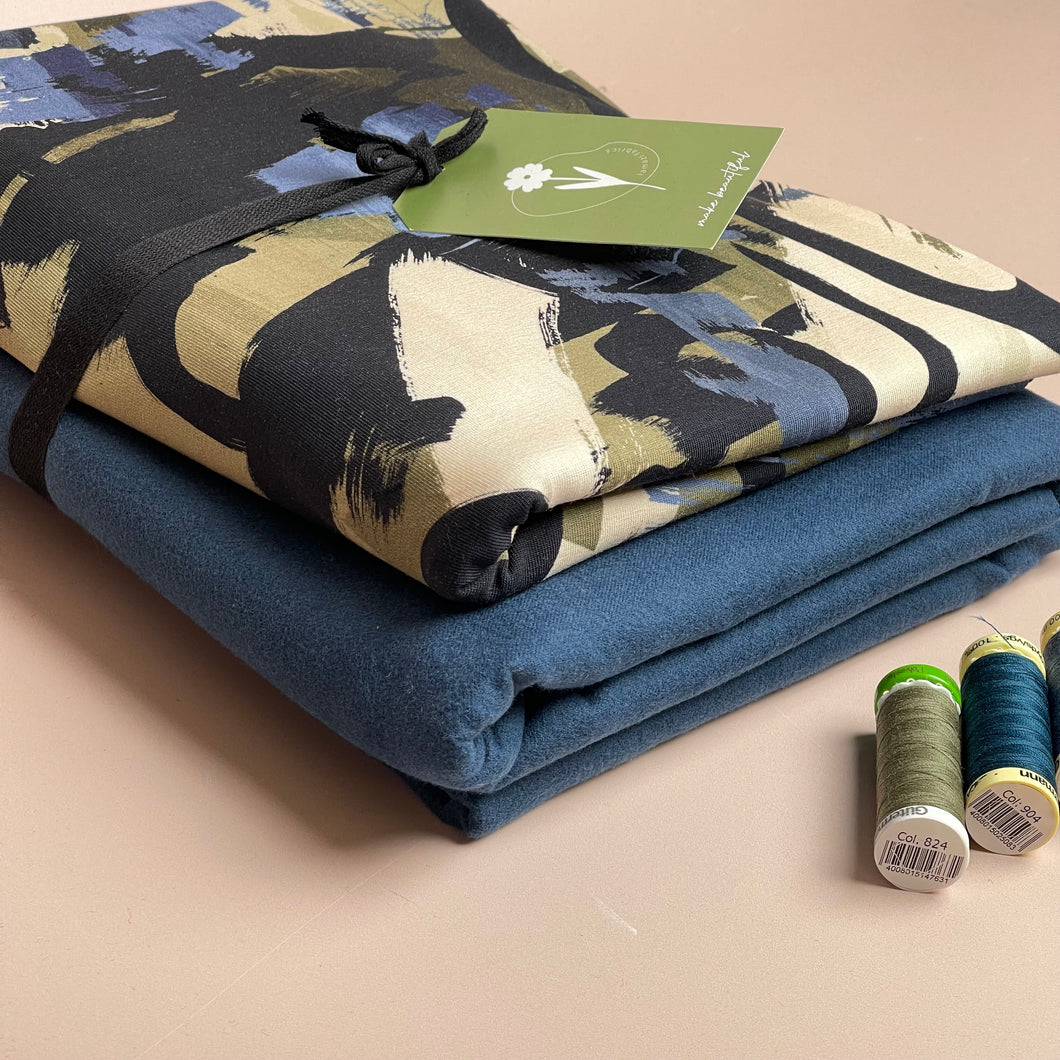 Limited Edition - Luxury Pyjama Kit with Printed Cotton Jersey and Deep Ocean Flannel