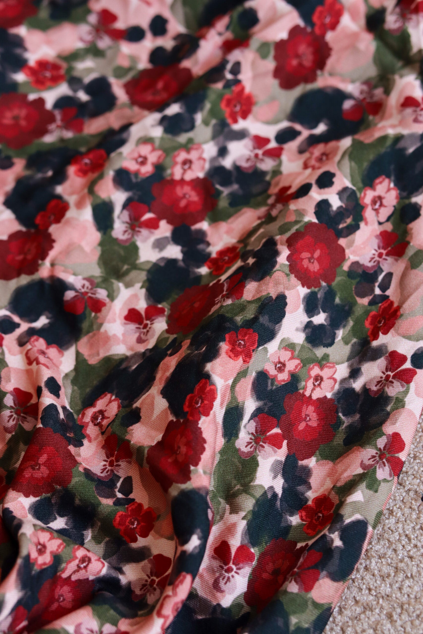 Lise Tailor - Flower Drips Viscose Twill Fabric