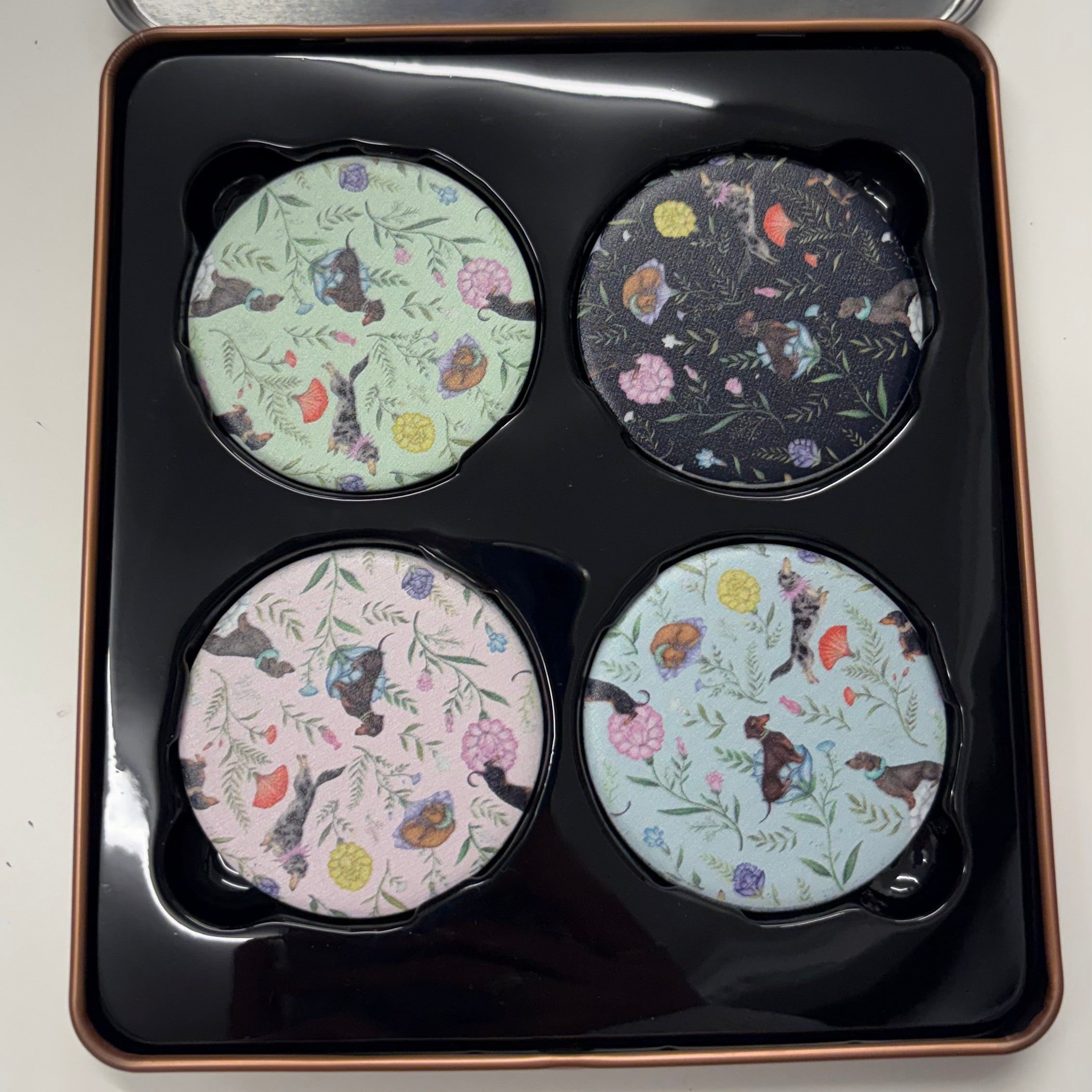 Pattern Weights with Cute Dogs