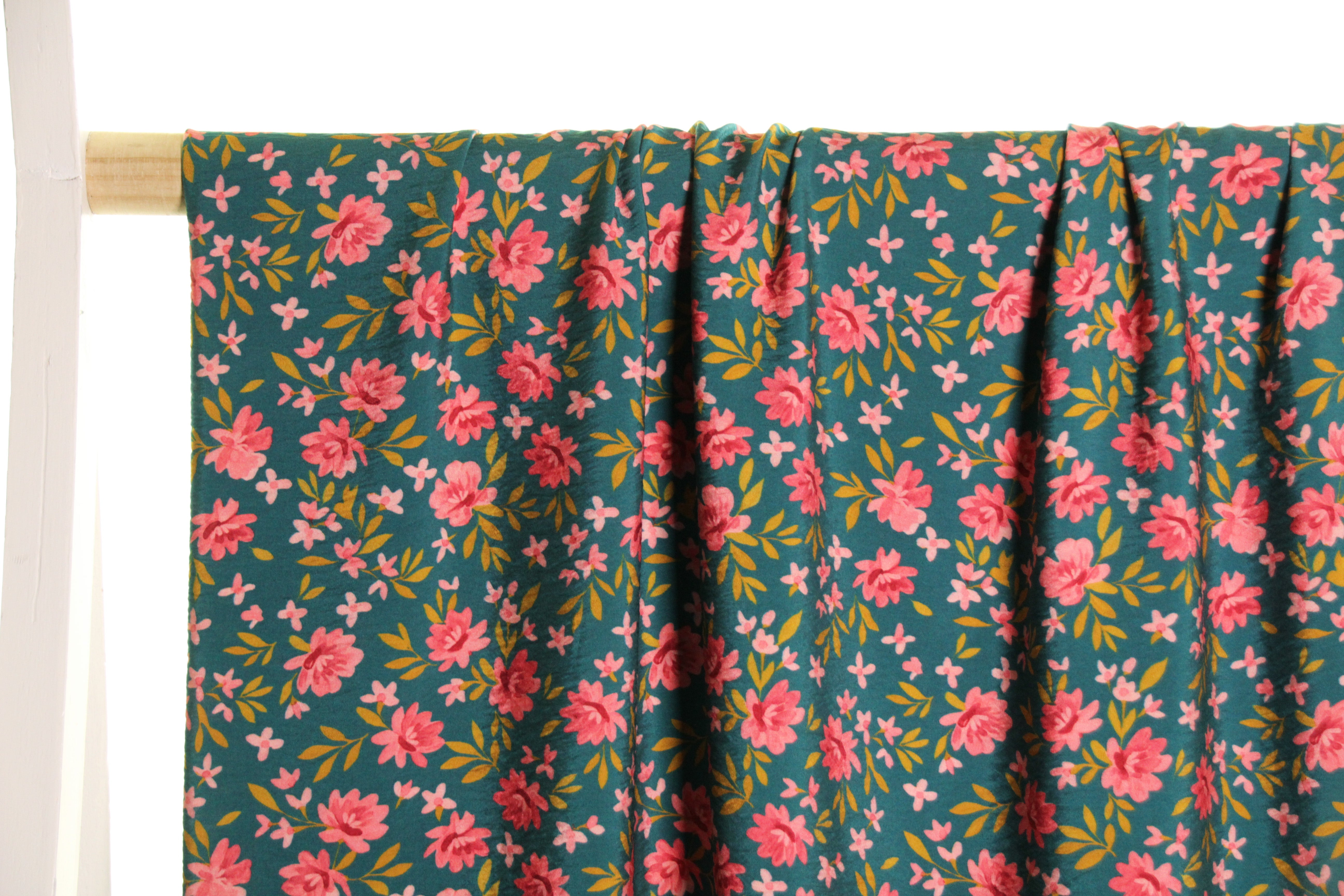 Atelier Jupe - Green Little Flowers Textured Viscose