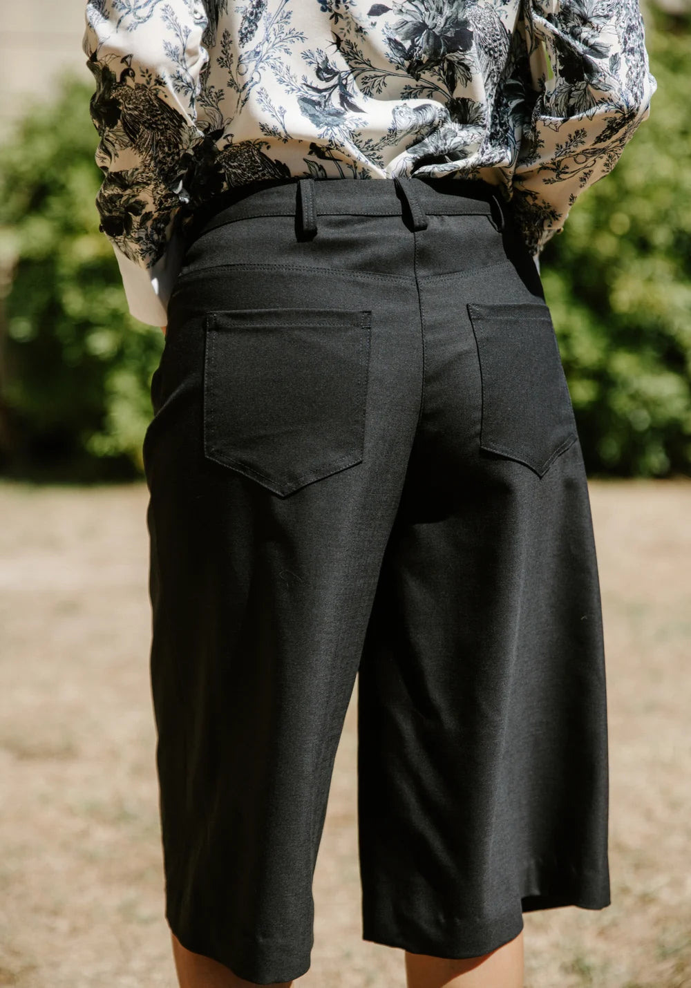 Maison Fauve - SYNOPSIS Bermuda Shorts Paper Sewing Pattern