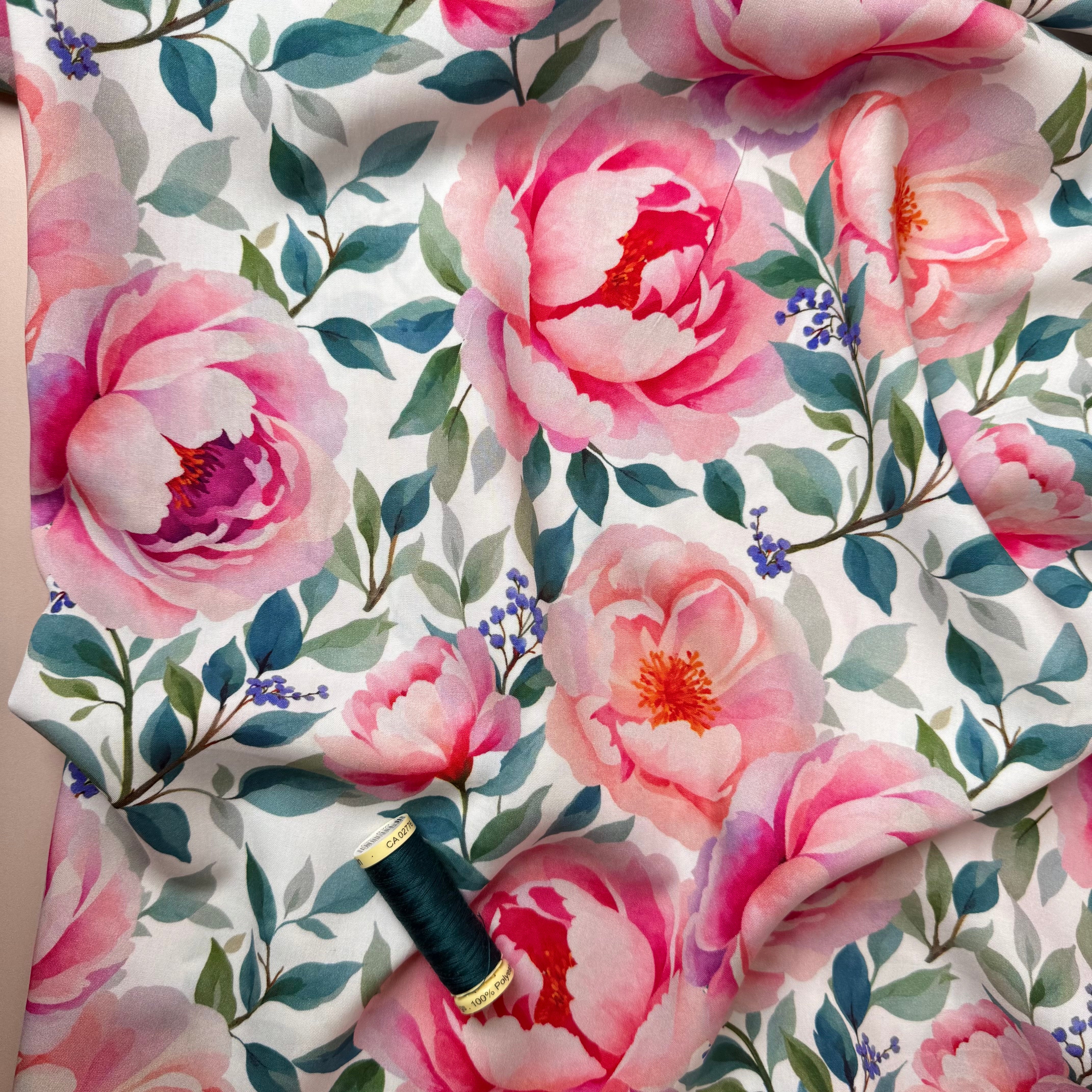 REMNANT 1.04 Metres - Rose Garden Viscose Fabric