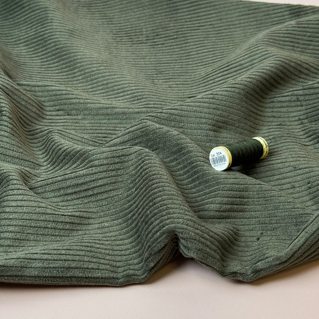 Pure Cotton Washed Corduroy 4.5W in Fir Green
