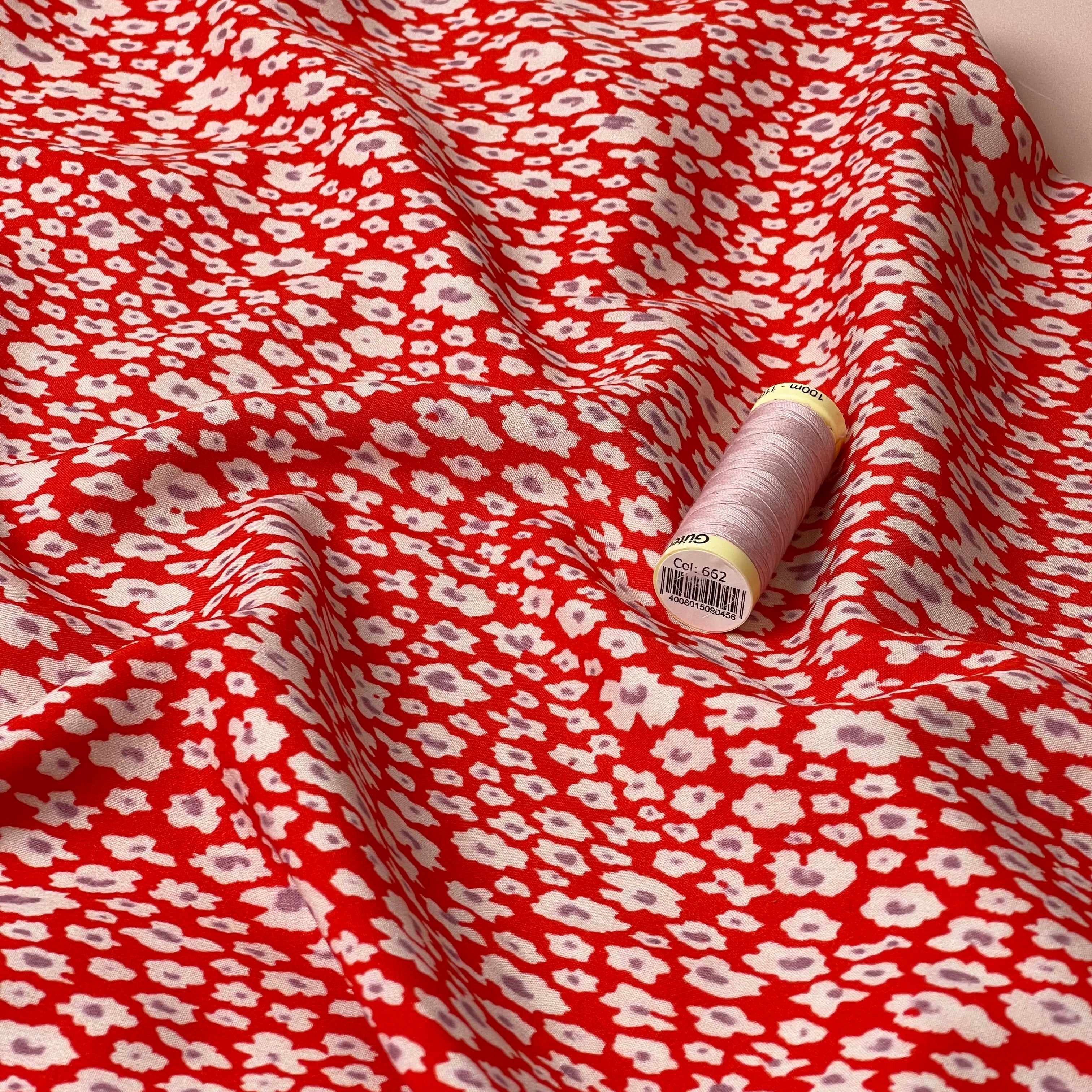 Daisies on Red Viscose Fabric