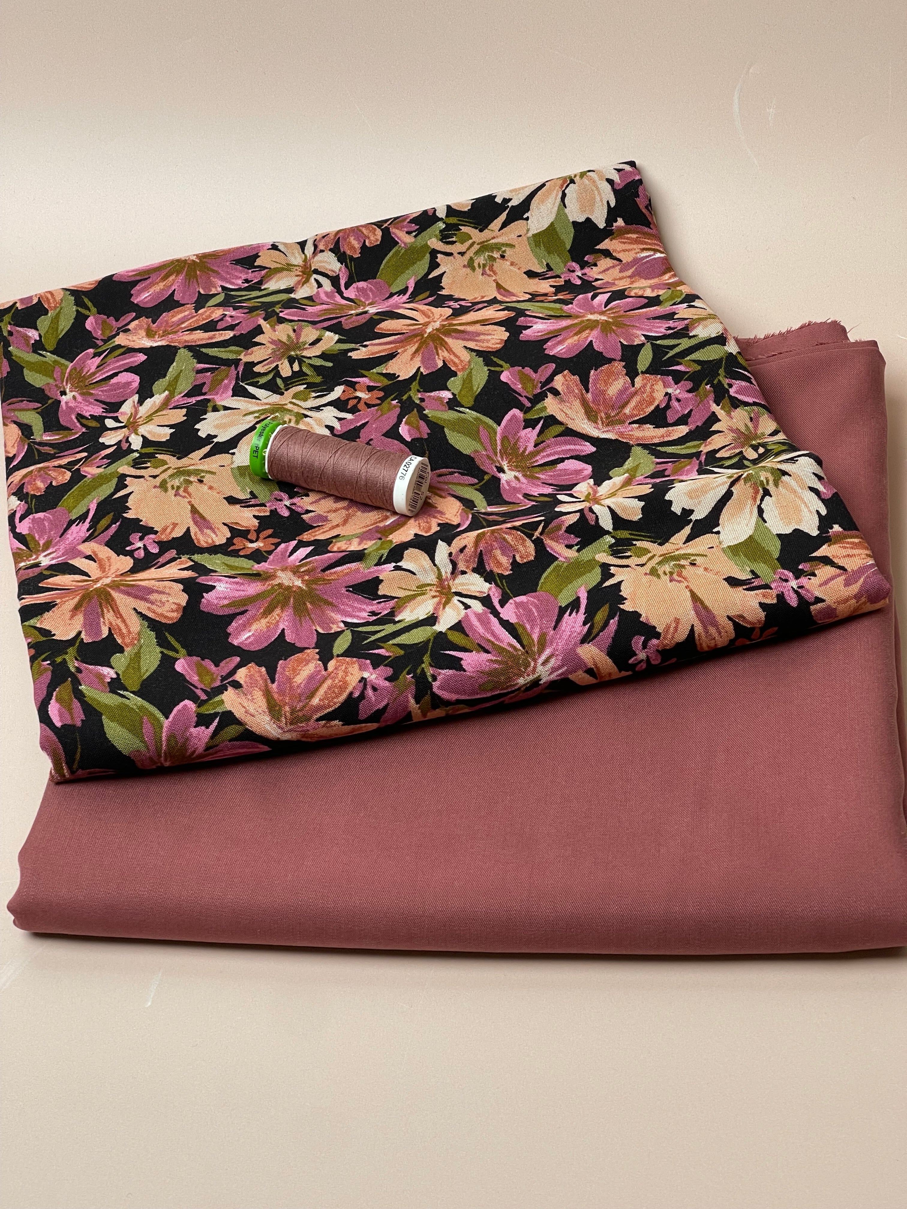 Make an Outfit Colour Bundle - Asters Mauve Viscose and Pink Clay TENCEL™ Lyocell Sandwashed Twill