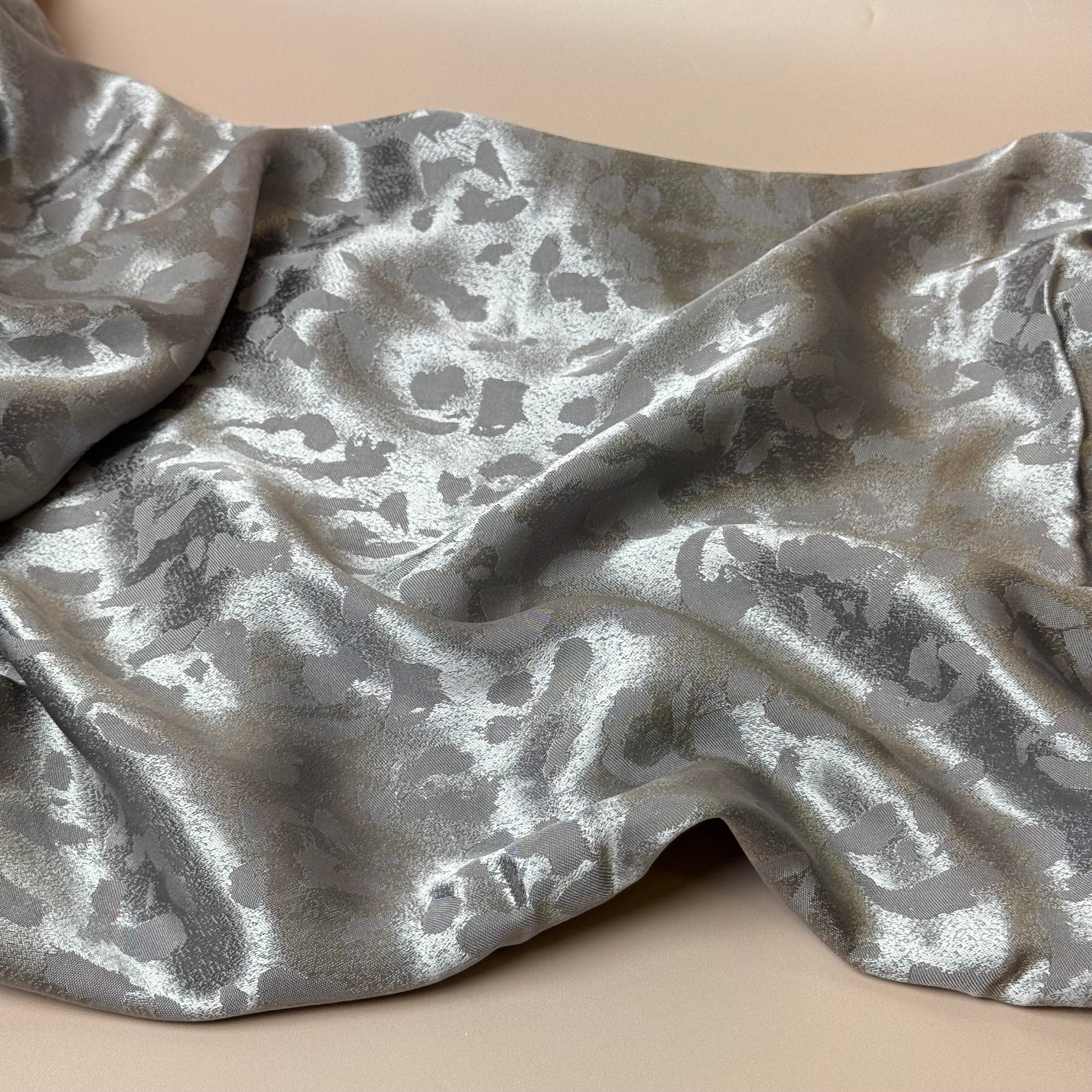 Abstract Animal Cupro Blend Jacquard in Silvery Mauve