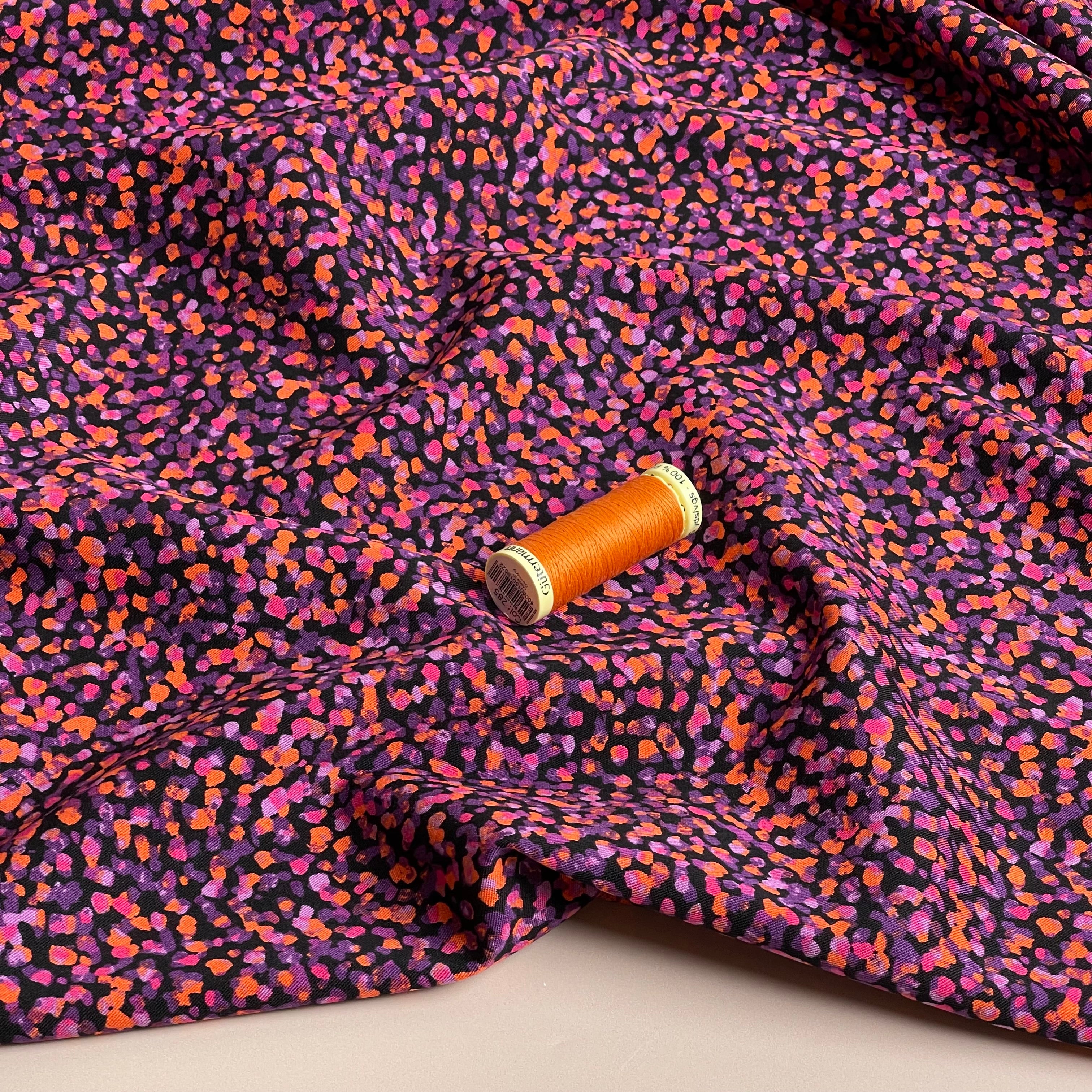 Rosella Mini Pebbles in Fuchsia Viscose Twill with Stretch