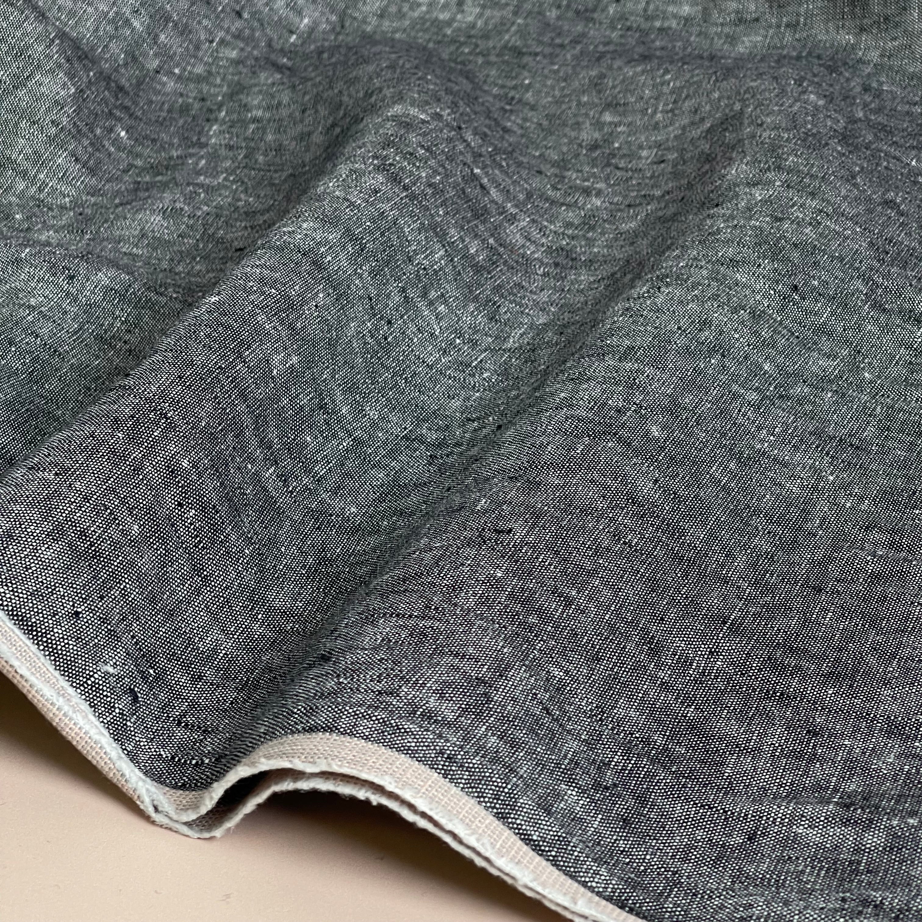 Yarn Dyed Pure Linen Fabric in Dark Navy
