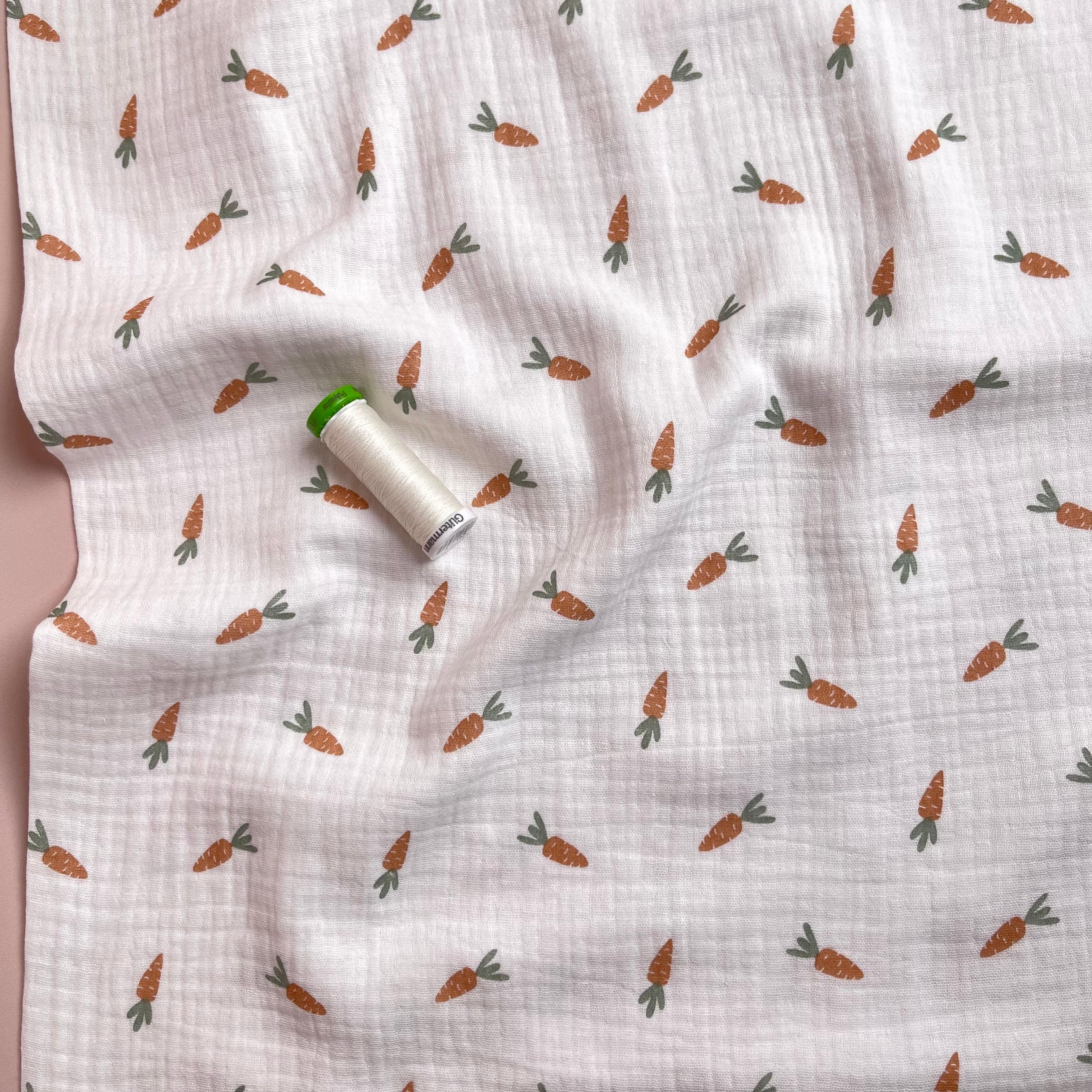 Cute Carrots Off-White Cotton Double Gauze