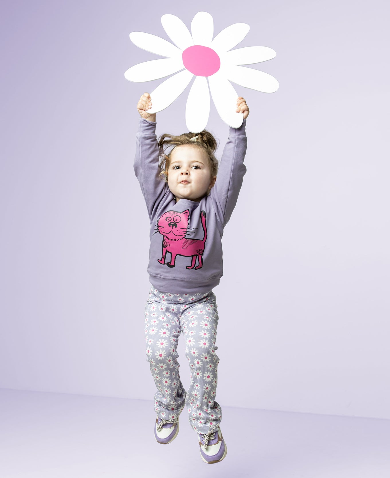 Cute Daisies Cotton Ribbed Jersey in Lilac