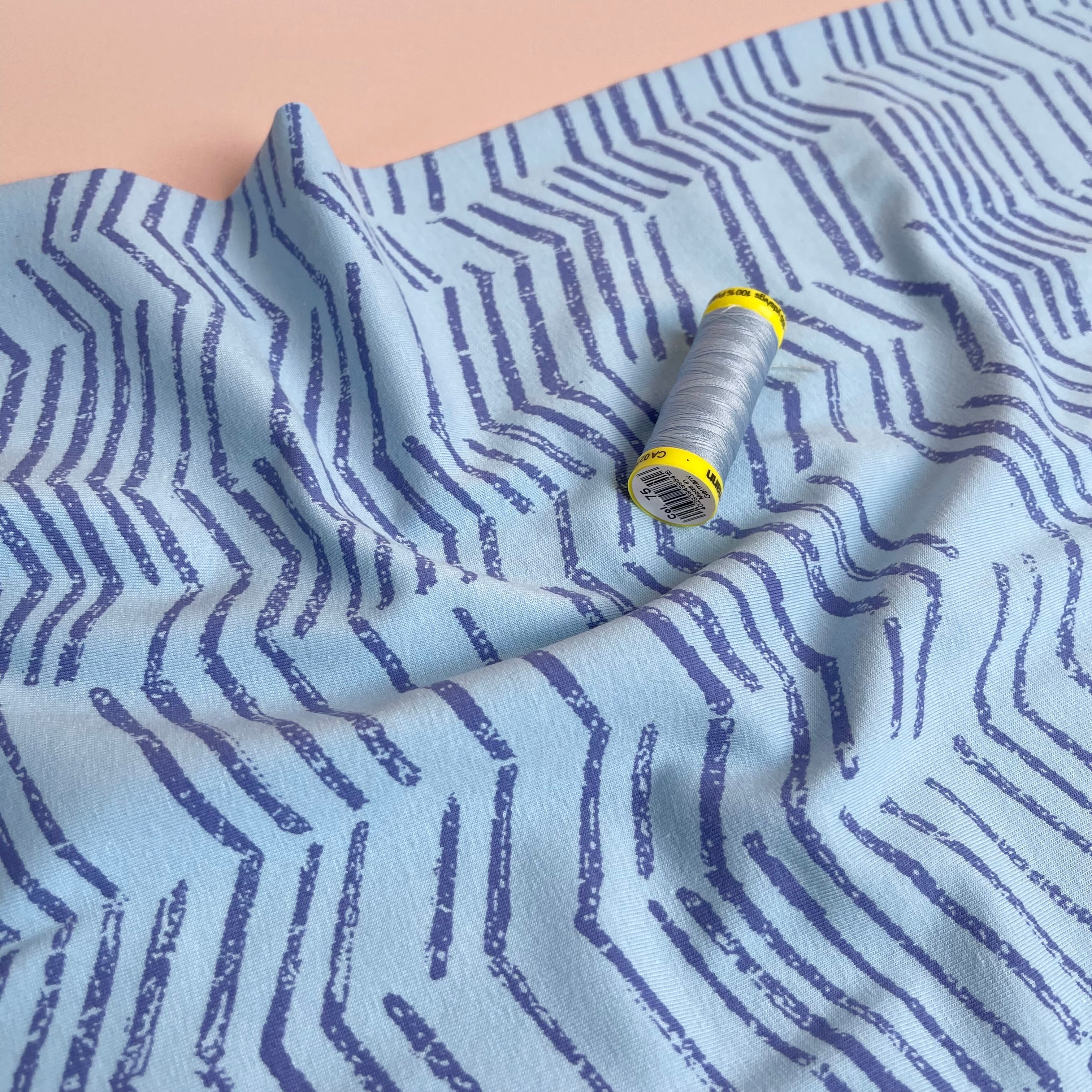 Danish Design - Loose Zigzags Blue Cotton Jersey Fabric