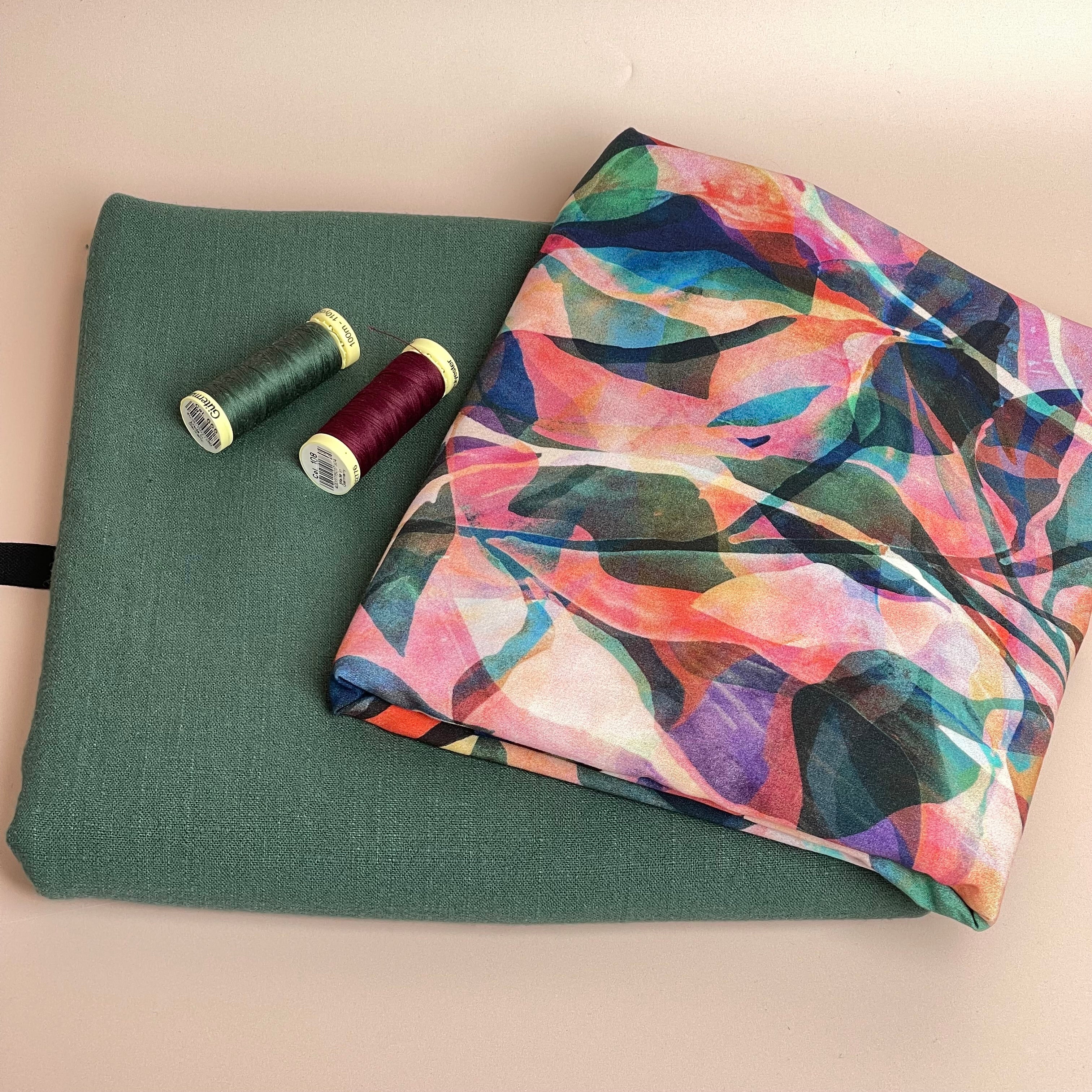 Make an Outfit Colour Bundle - Painted Foliage Forest Viscose with Bottle Green Flow Linen